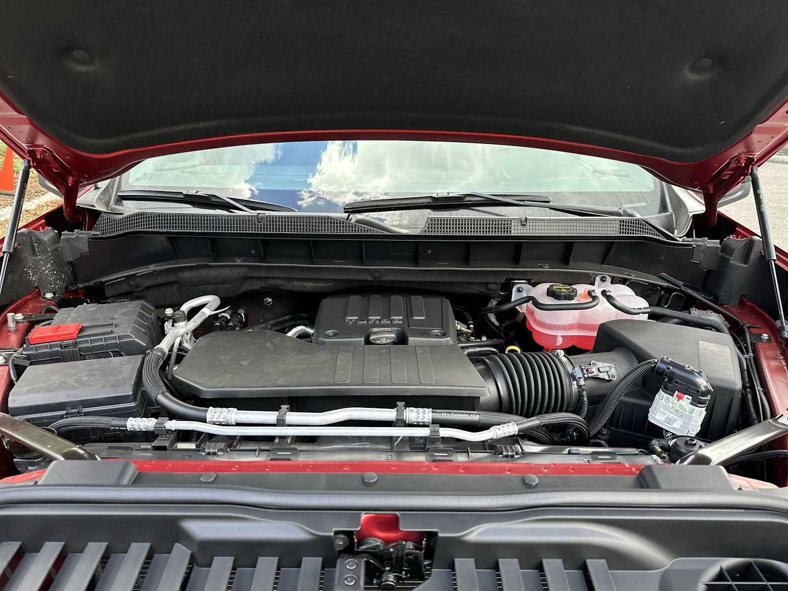 Thumbnail: 2026 Chevrolet Silverado 1500 - 13