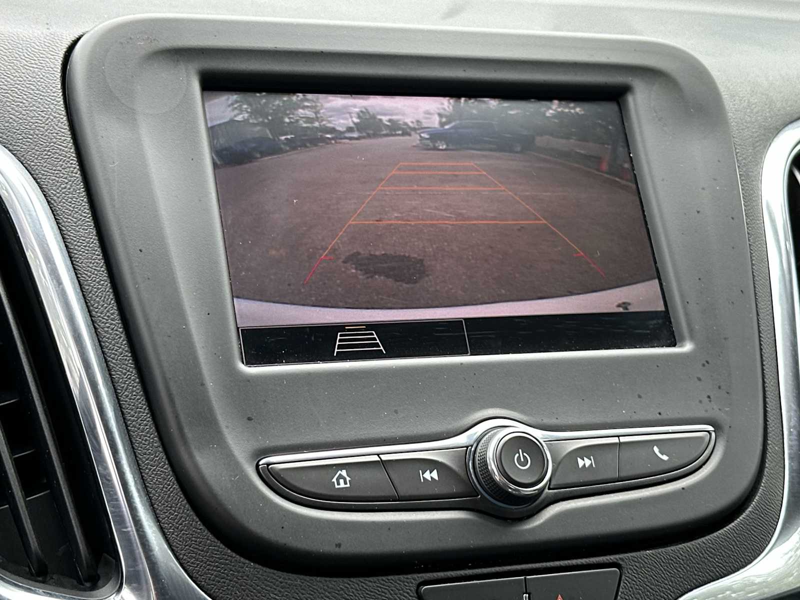 Thumbnail: 2023 Chevrolet Equinox - 22