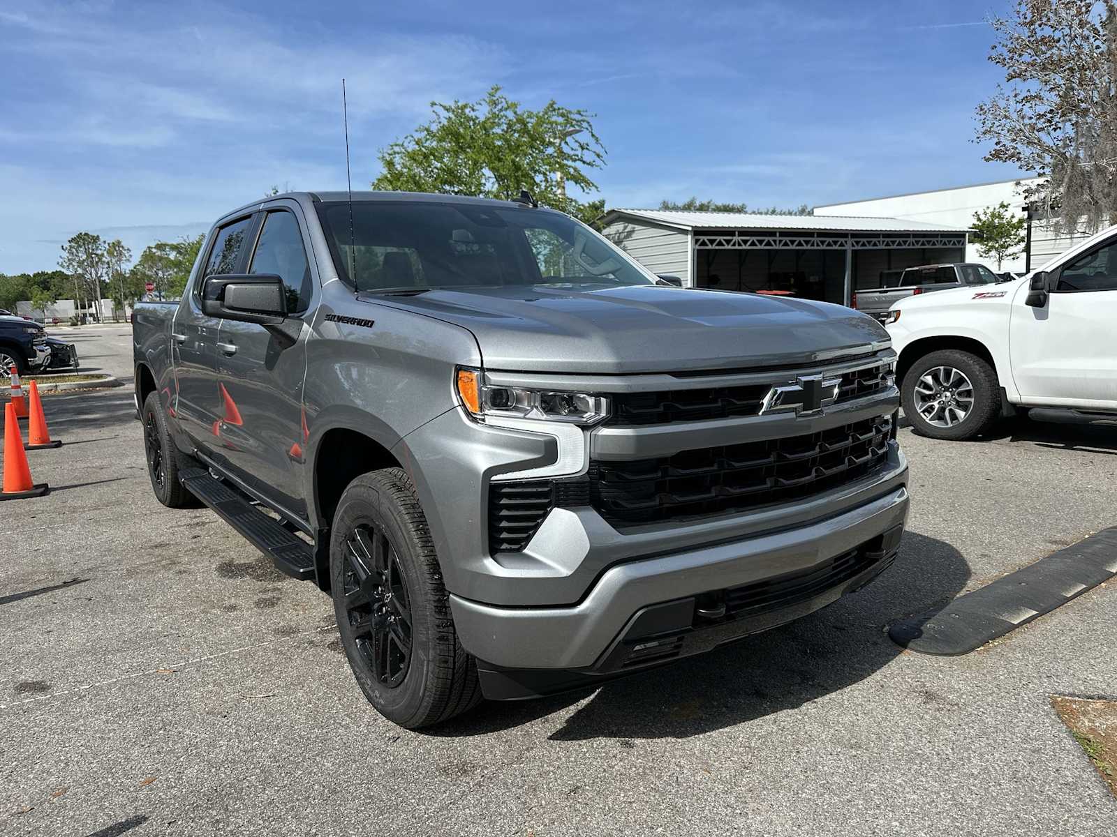 Thumbnail: 2026 Chevrolet Silverado 1500 - 8