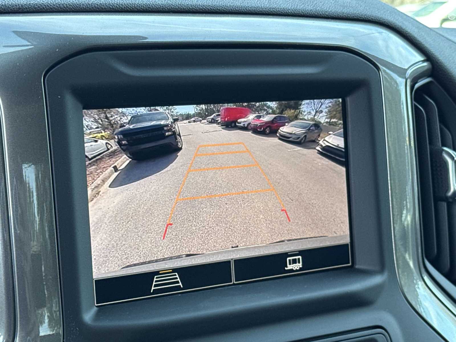 Thumbnail: 2025 Chevrolet Silverado 1500 - 29