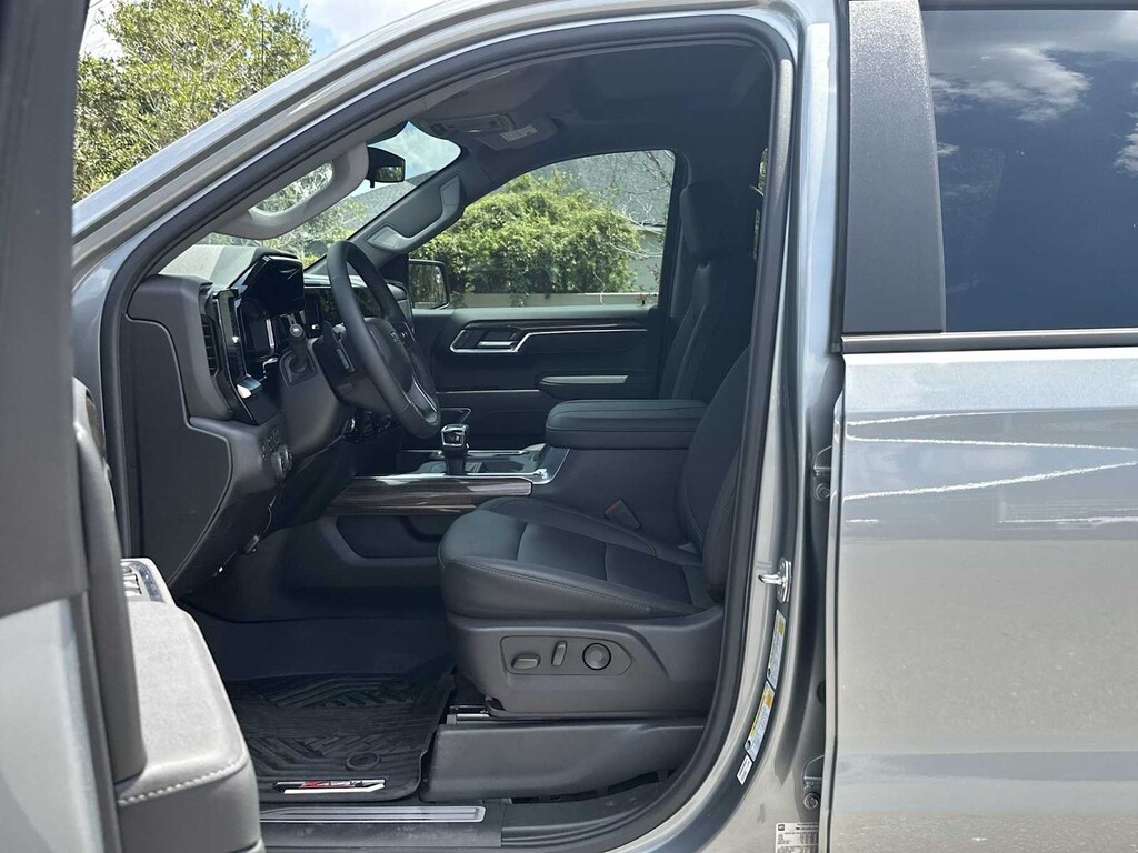 New 2025 Chevrolet Silverado 1500 RST Truck Crew Cab