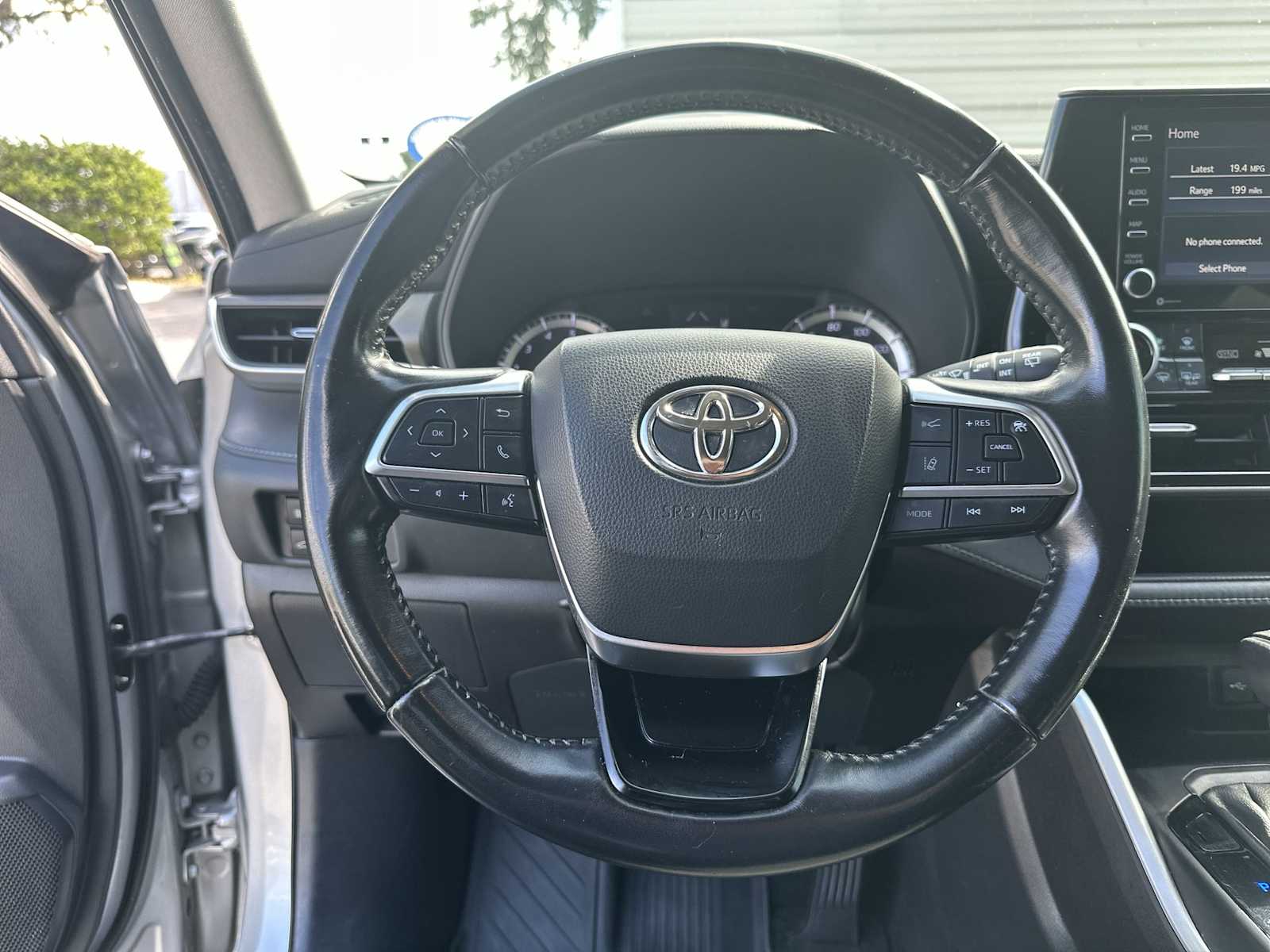 Thumbnail: 2021 Toyota Highlander - 20