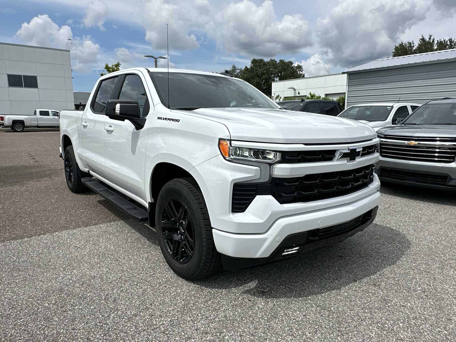 Thumbnail: 2026 Chevrolet Silverado 1500 - 8