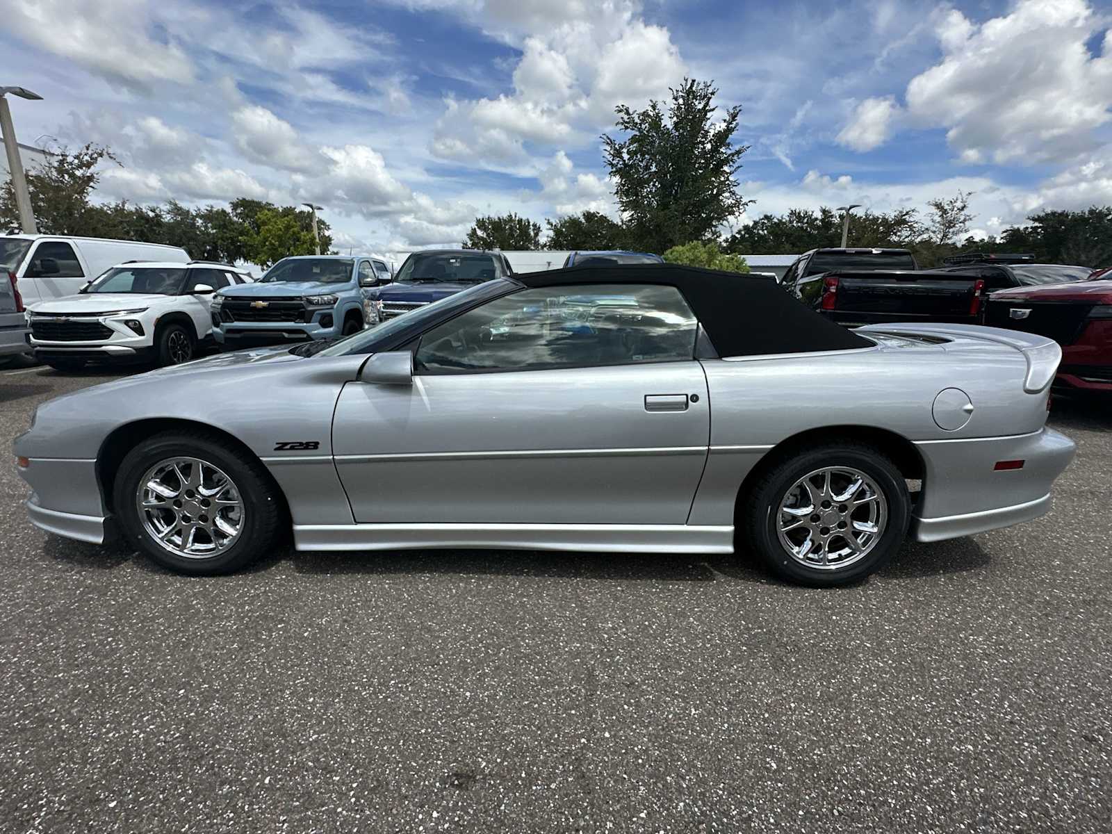 Thumbnail: 2002 Chevrolet Camaro - 3