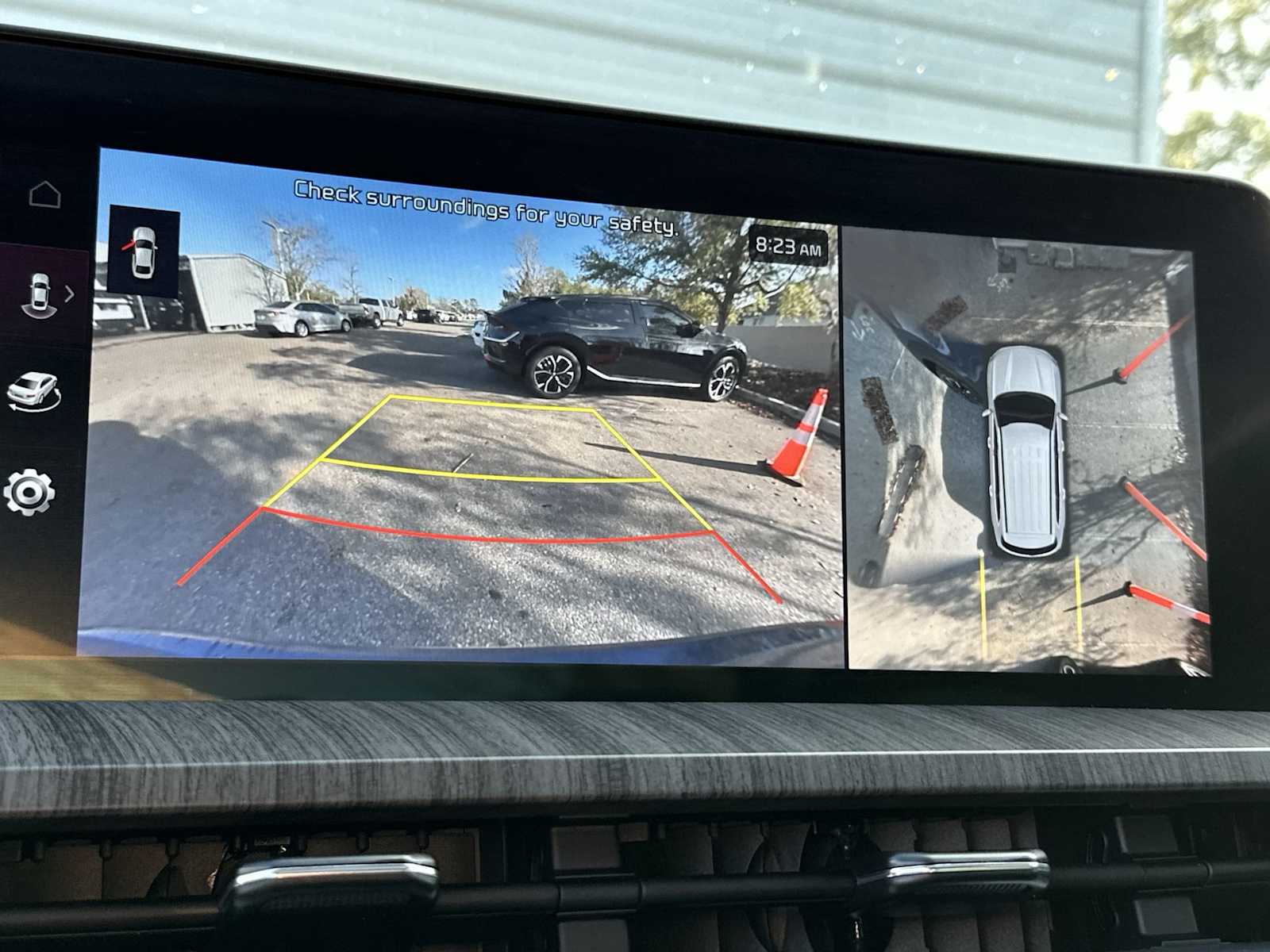 Thumbnail: 2024 Kia Telluride - 23