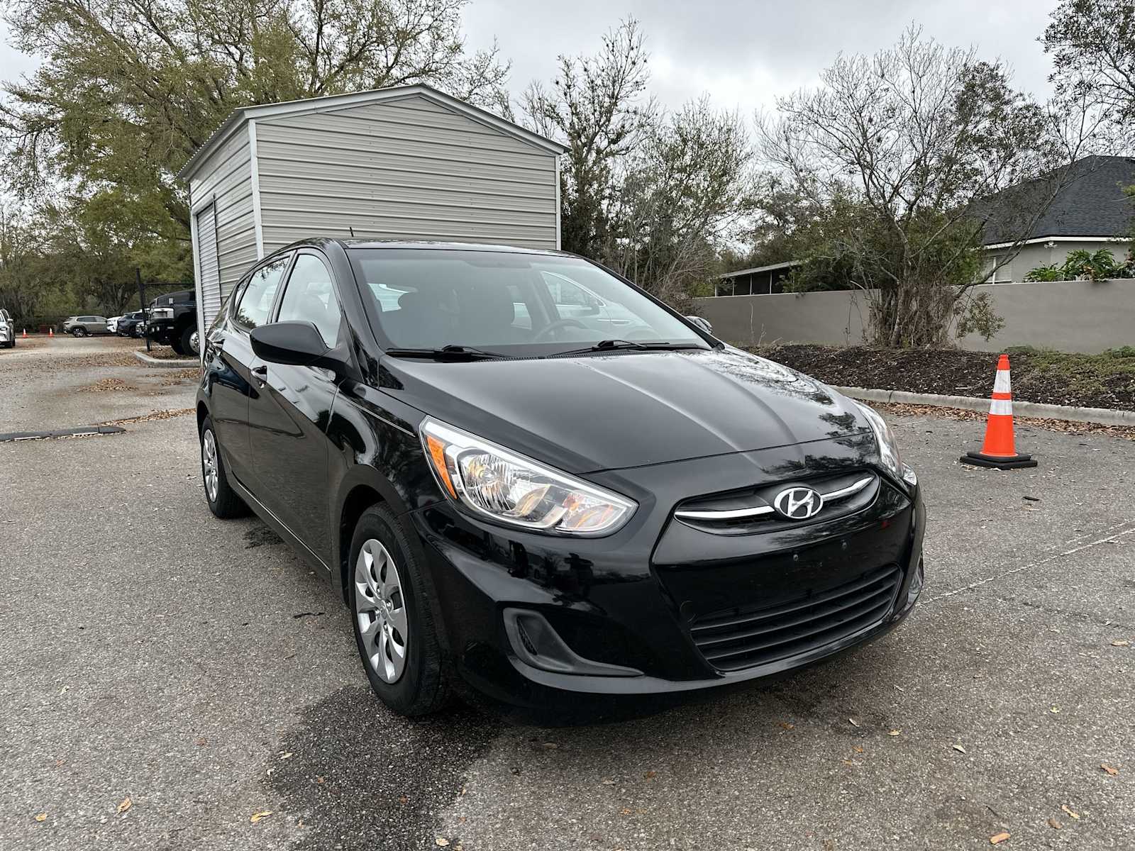 Thumbnail: 2017 Hyundai Accent - 8