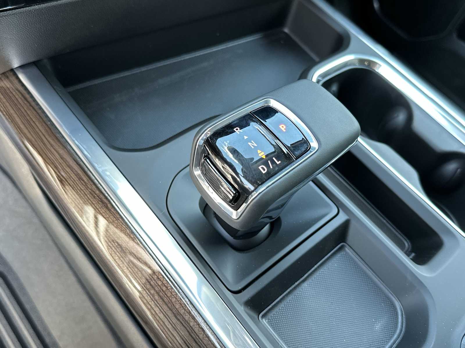 Thumbnail: 2026 Chevrolet Silverado 1500 - 23