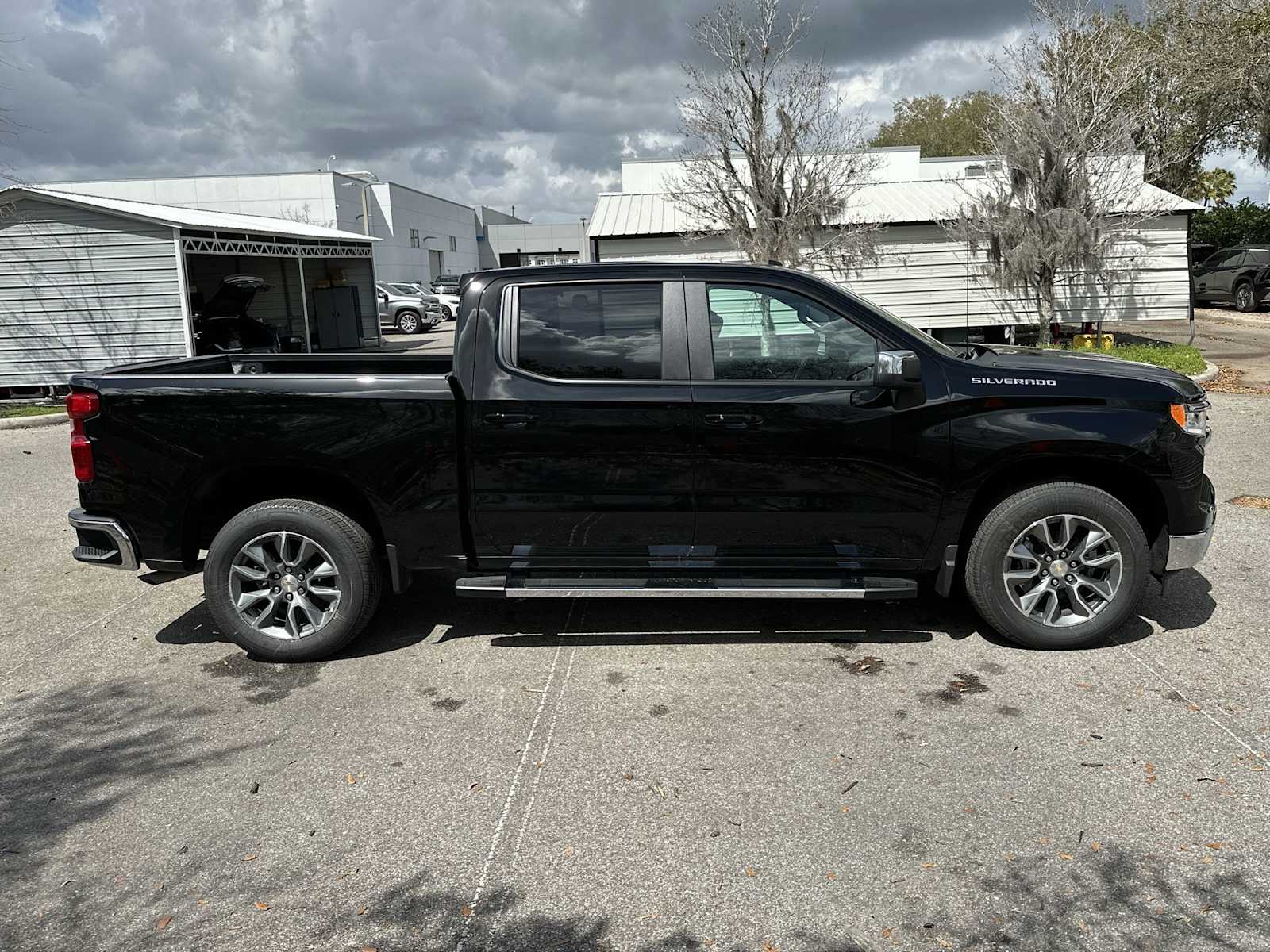 Thumbnail: 2026 Chevrolet Silverado 1500 - 7