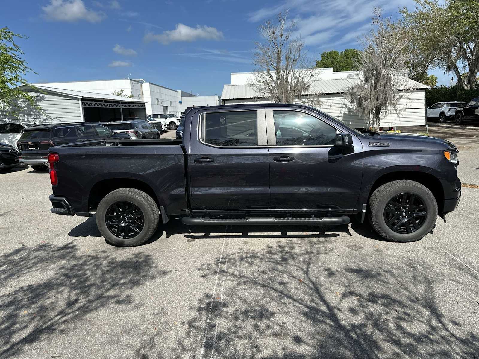 Thumbnail: 2023 Chevrolet Silverado 1500 - 7