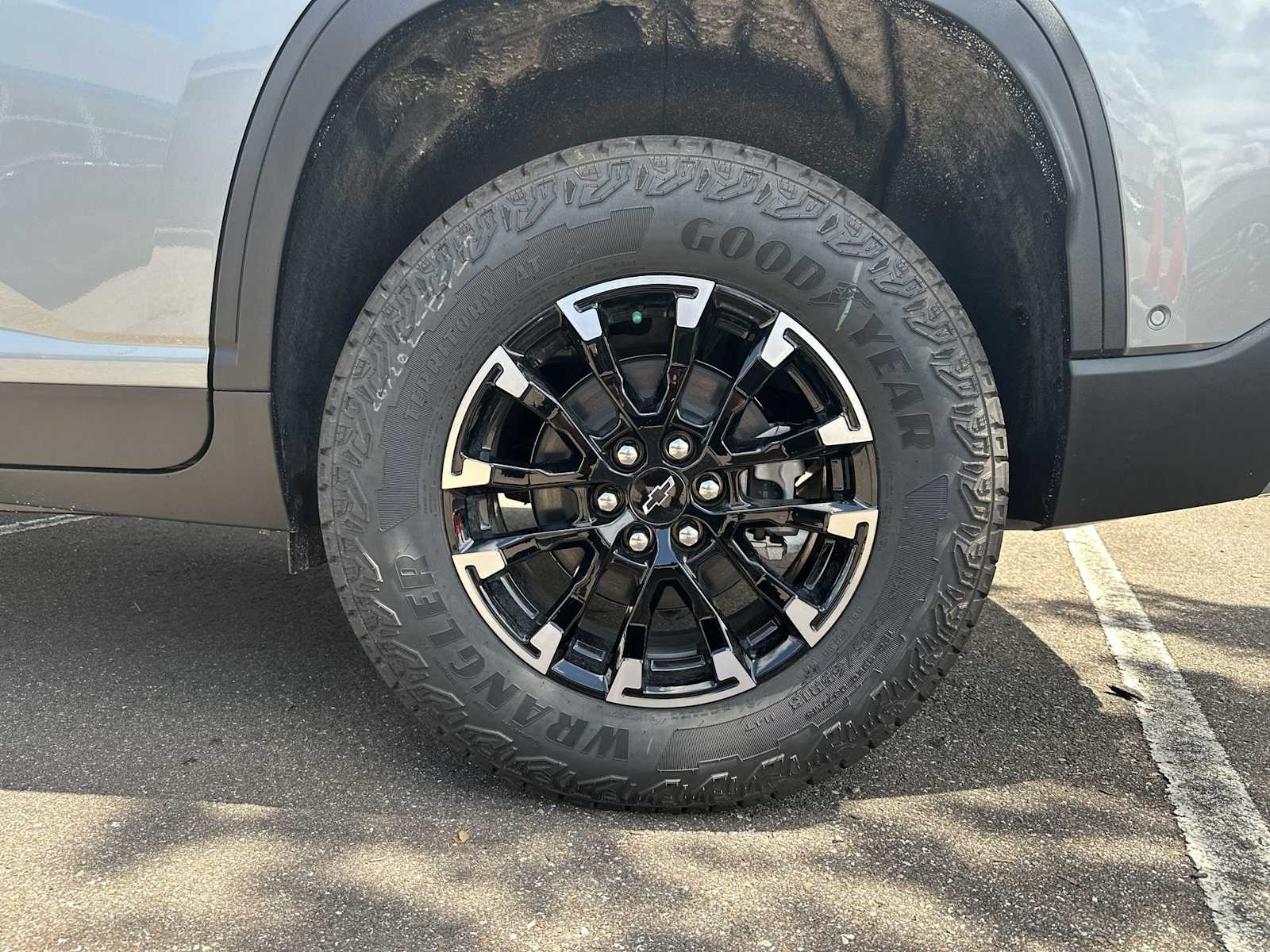 Thumbnail: 2026 Chevrolet Traverse - 12