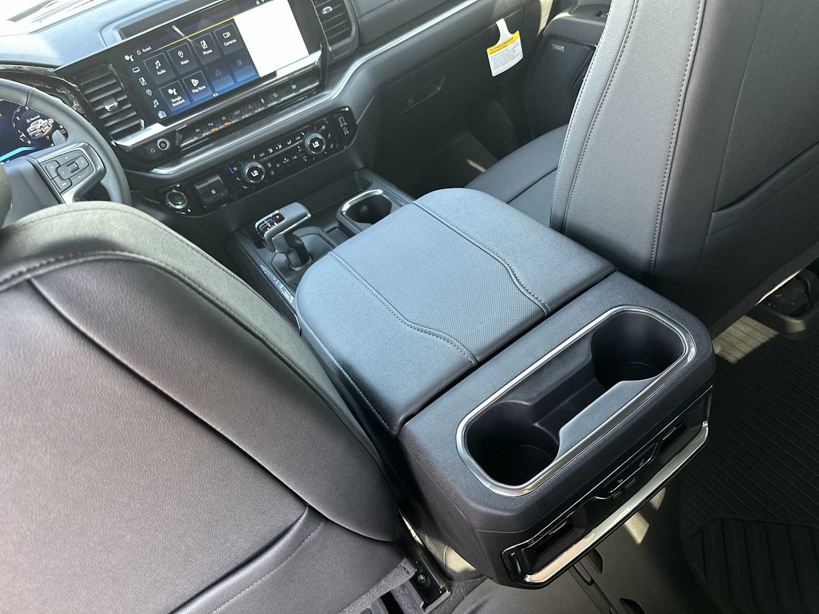 Thumbnail: 2026 Chevrolet Silverado 1500 - 21