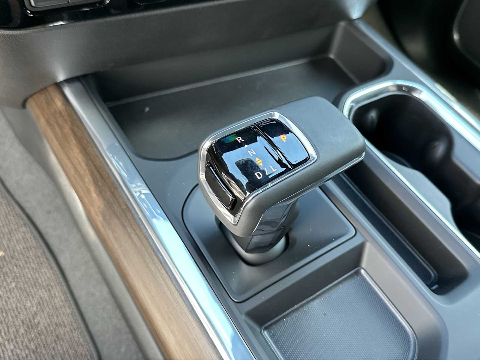 Thumbnail: 2026 Chevrolet Silverado 1500 - 24