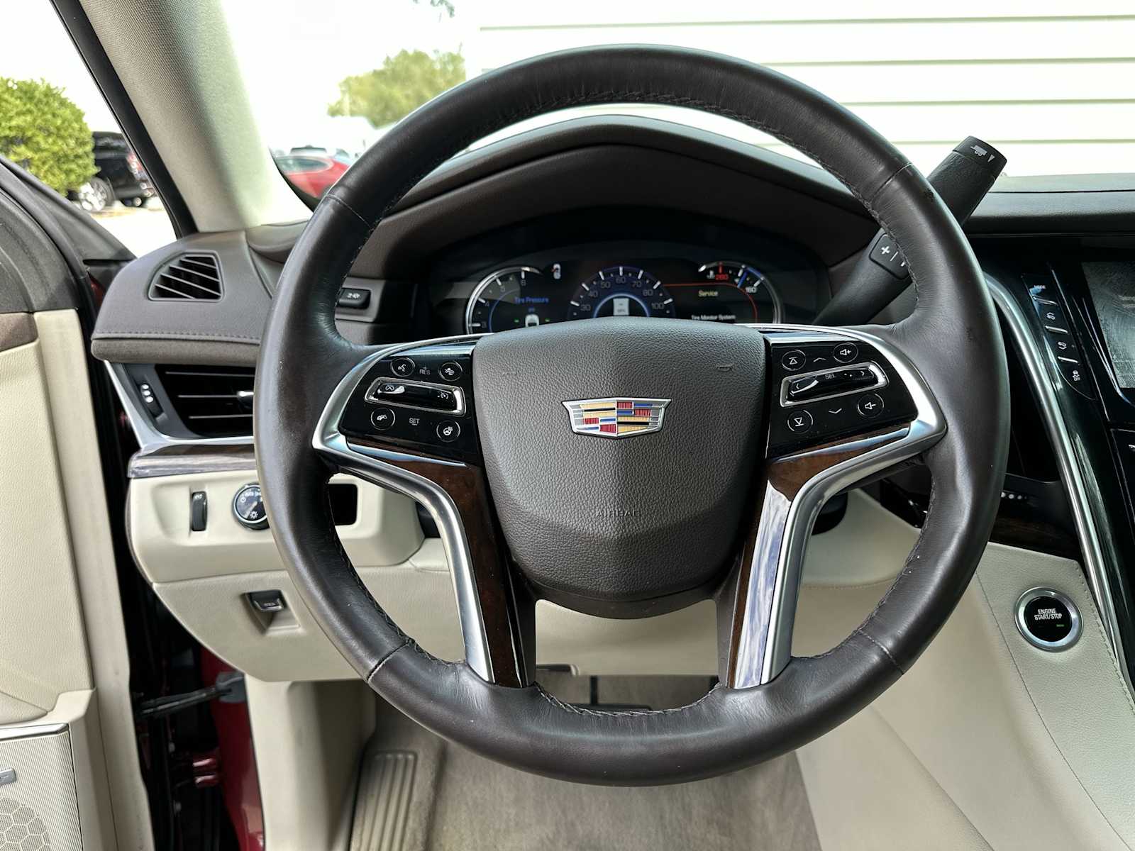 Thumbnail: 2017 Cadillac Escalade - 21