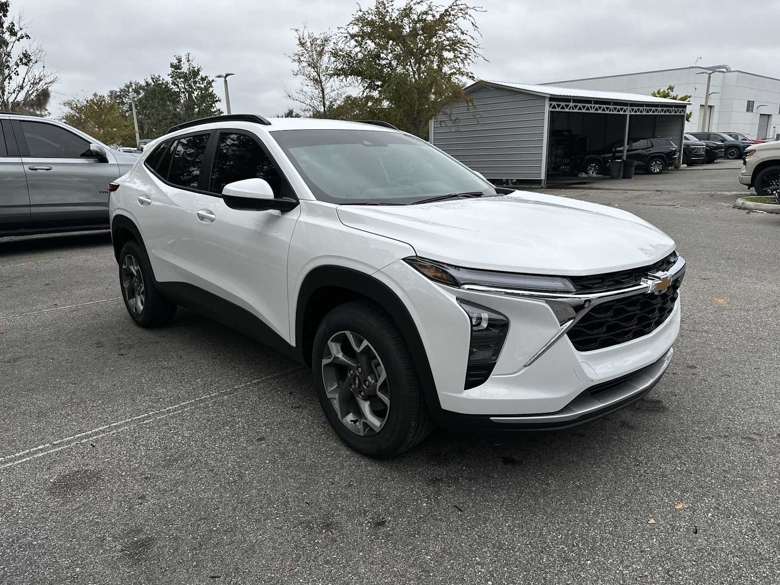 Thumbnail: 2026 Chevrolet Trax - 8