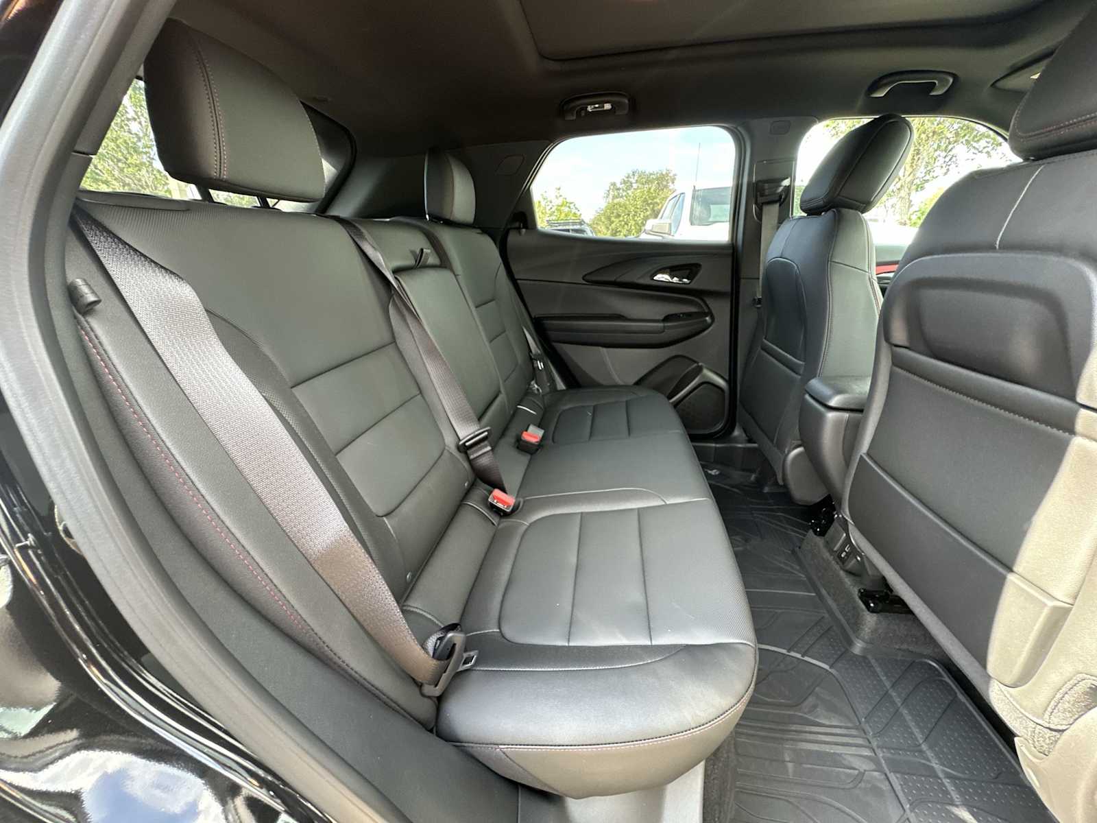 Thumbnail: 2026 Chevrolet TrailBlazer - 18