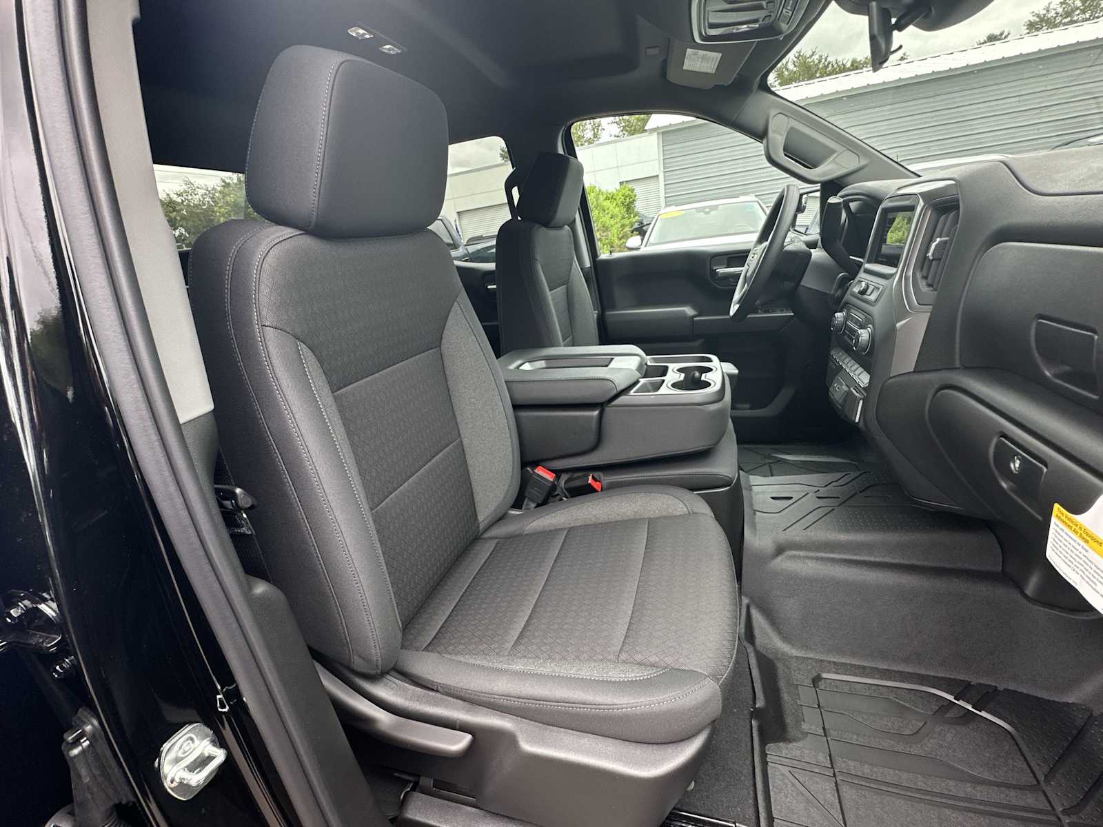 Thumbnail: 2026 Chevrolet Silverado 1500 - 19