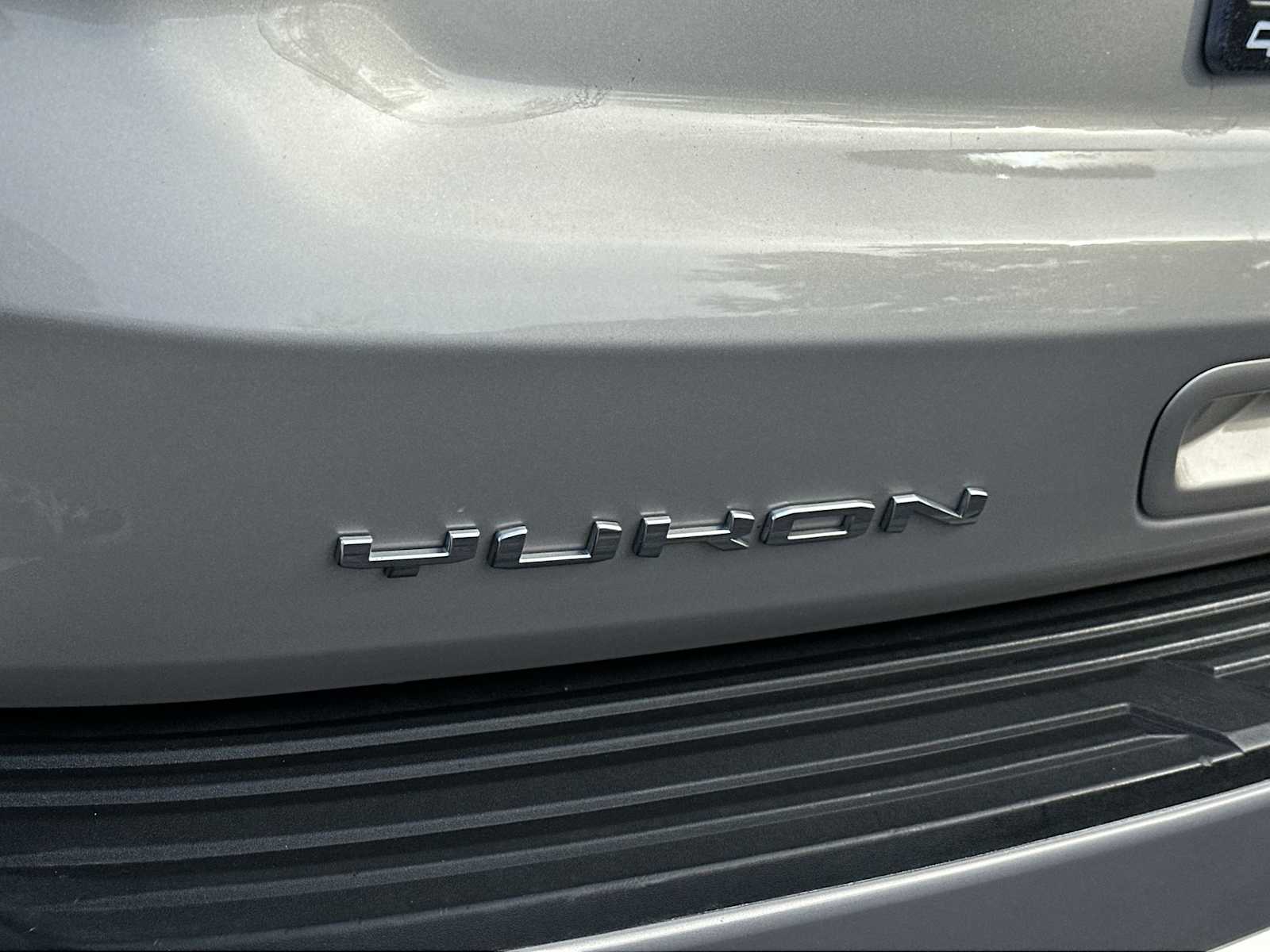 Thumbnail: 2023 GMC Yukon XL - 11