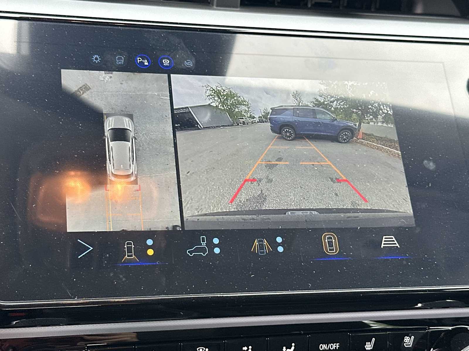 Thumbnail: 2027 Chevrolet Bolt EV - 23