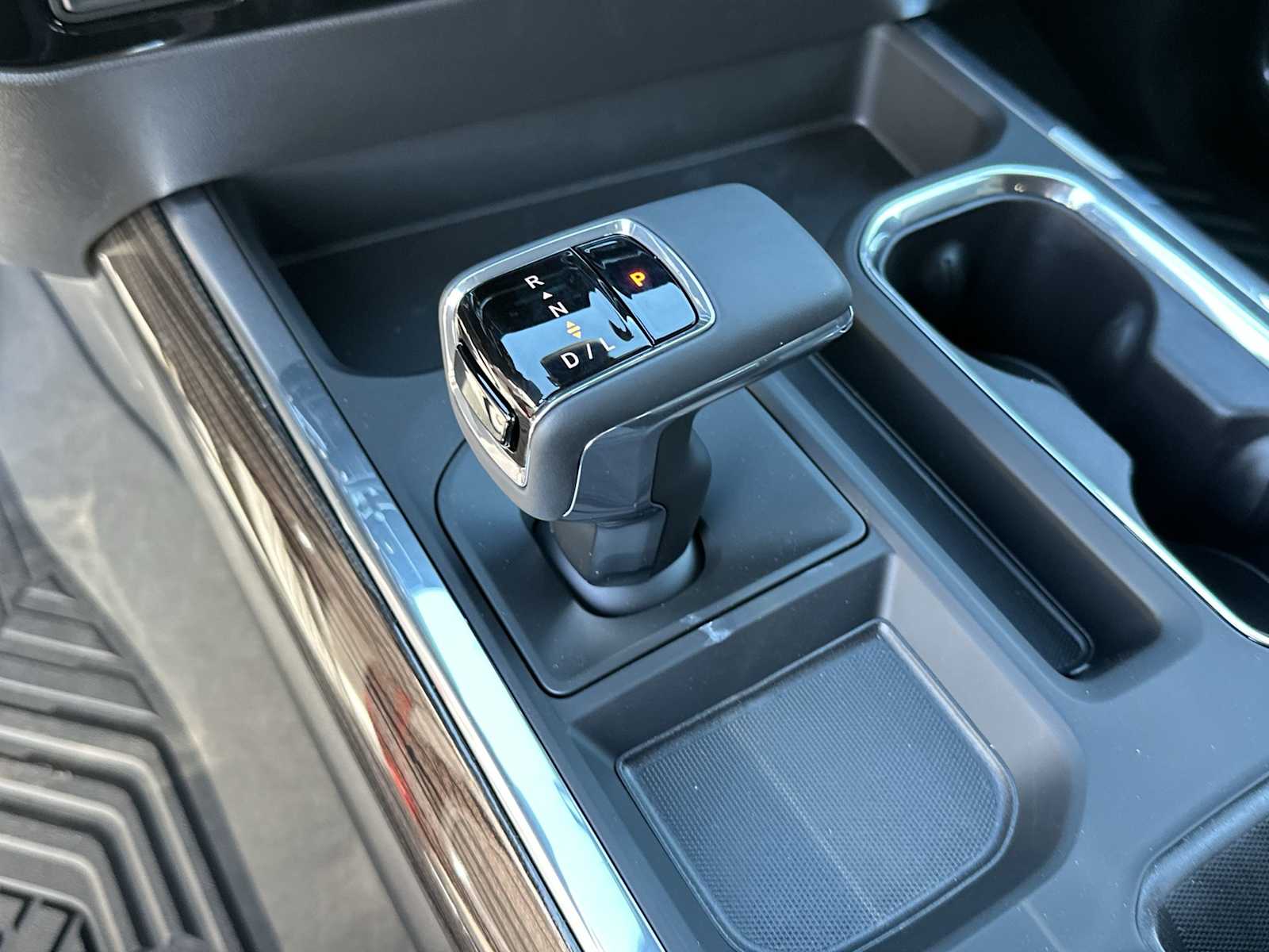 Thumbnail: 2026 Chevrolet Silverado 1500 - 23