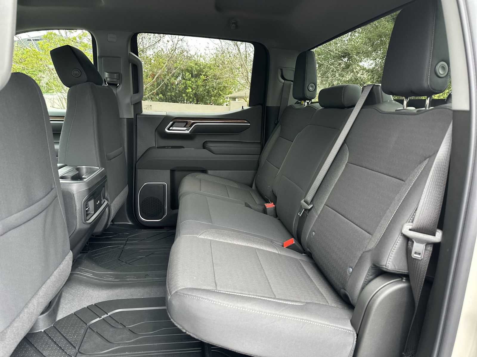 Thumbnail: 2026 Chevrolet Silverado 1500 - 17