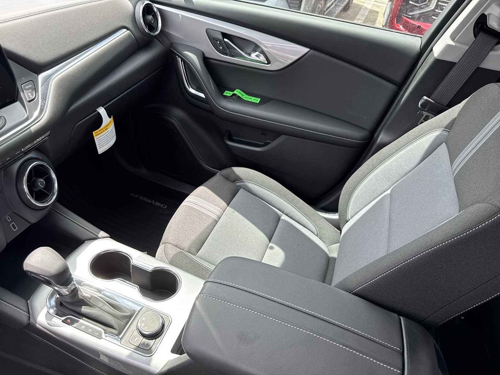 Thumbnail: 2025 Chevrolet Blazer - 21