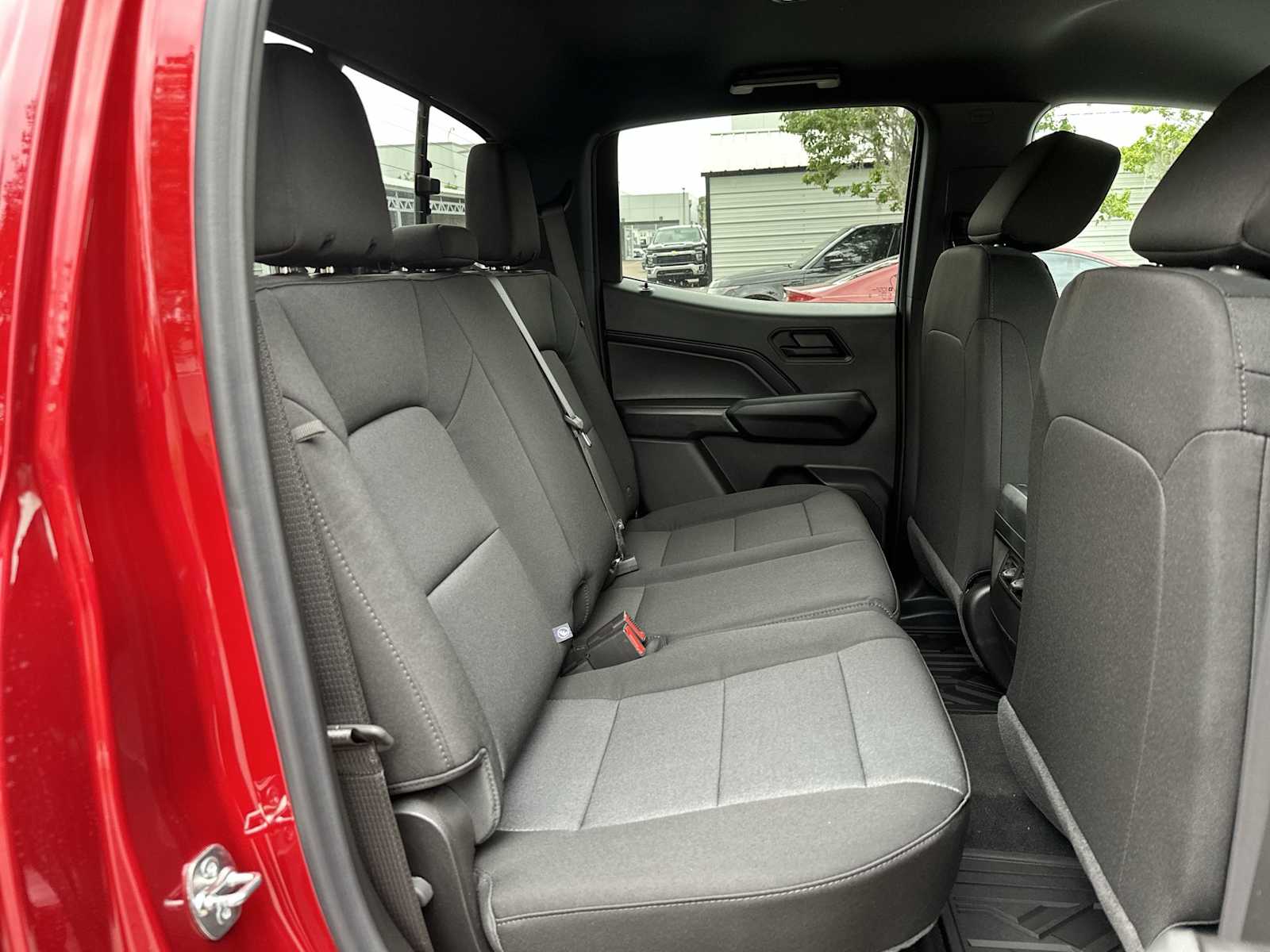 Thumbnail: 2026 Chevrolet Colorado - 18