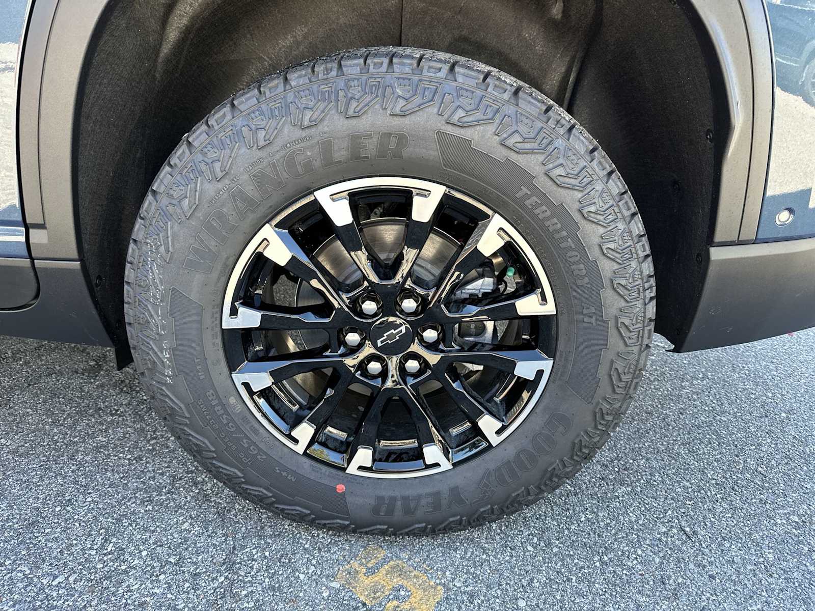 Thumbnail: 2026 Chevrolet Traverse - 12