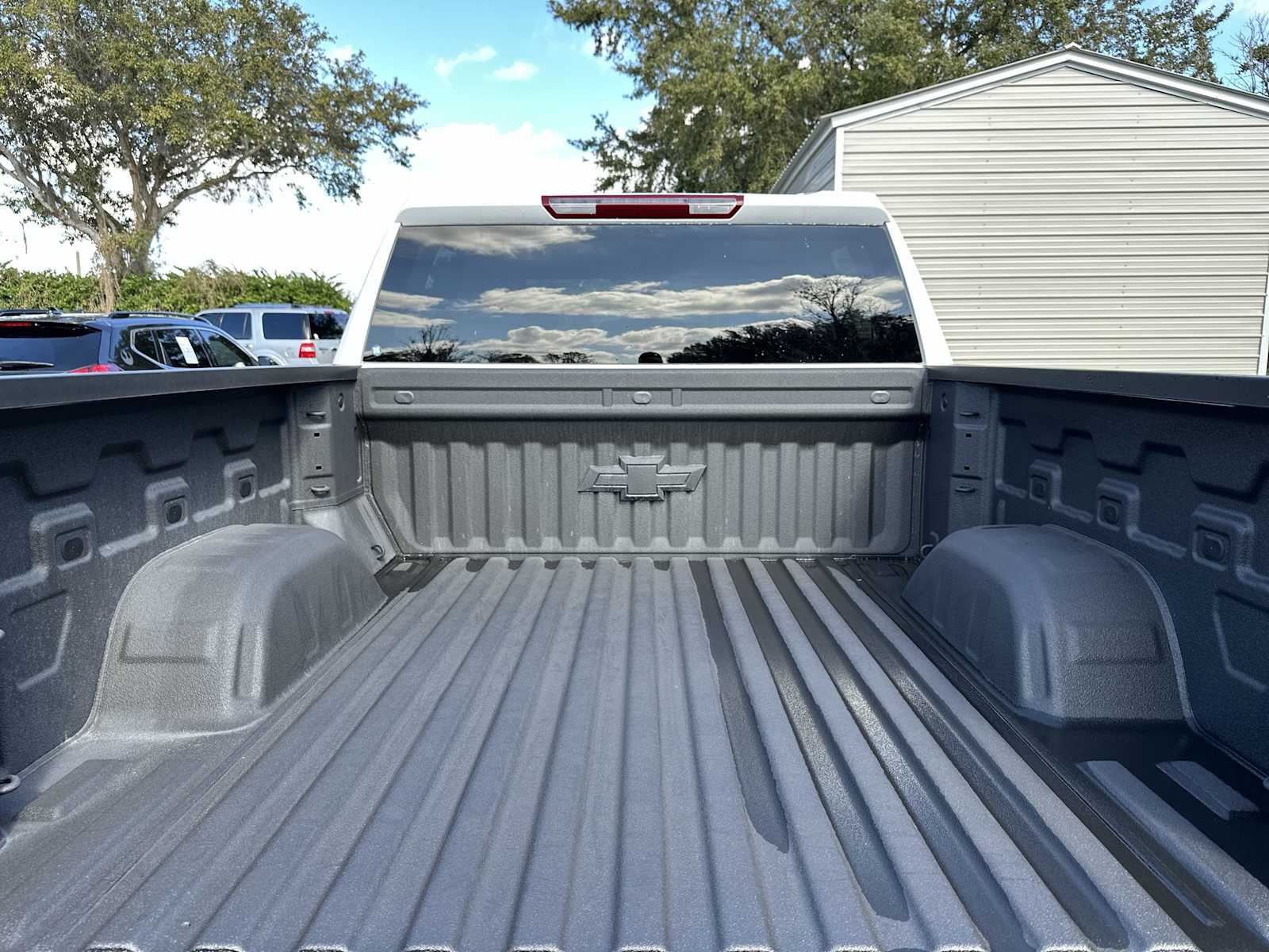 Thumbnail: 2026 Chevrolet Silverado 1500 - 25