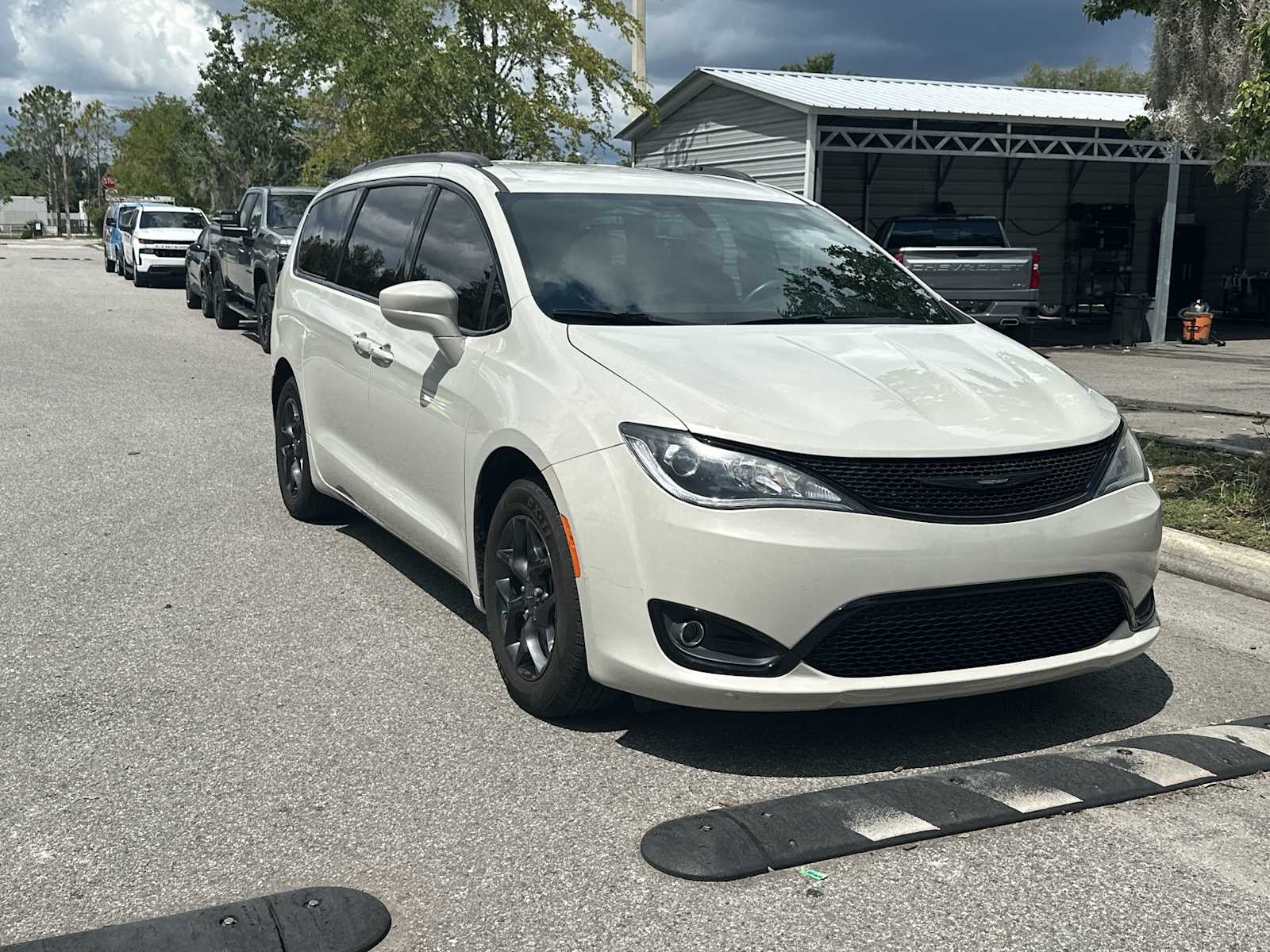 Thumbnail: 2020 Chrysler Pacifica - 8
