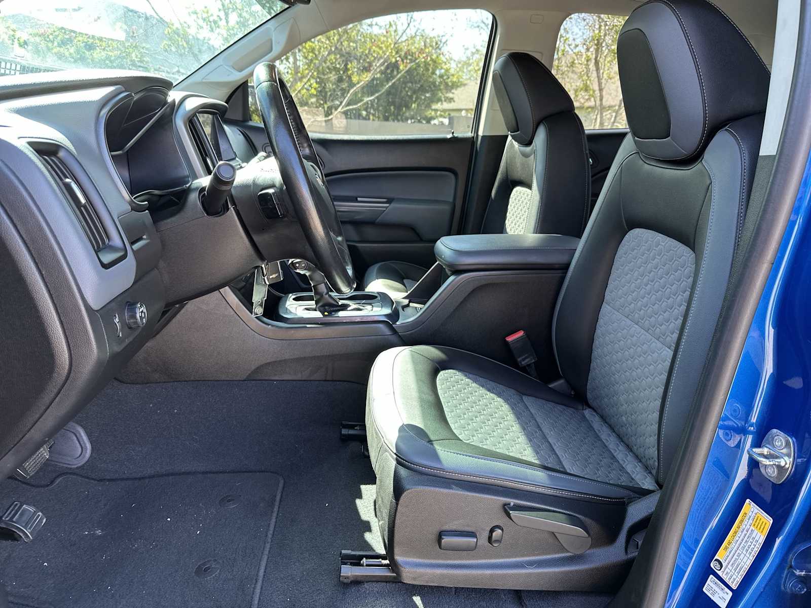Thumbnail: 2019 Chevrolet Colorado - 15