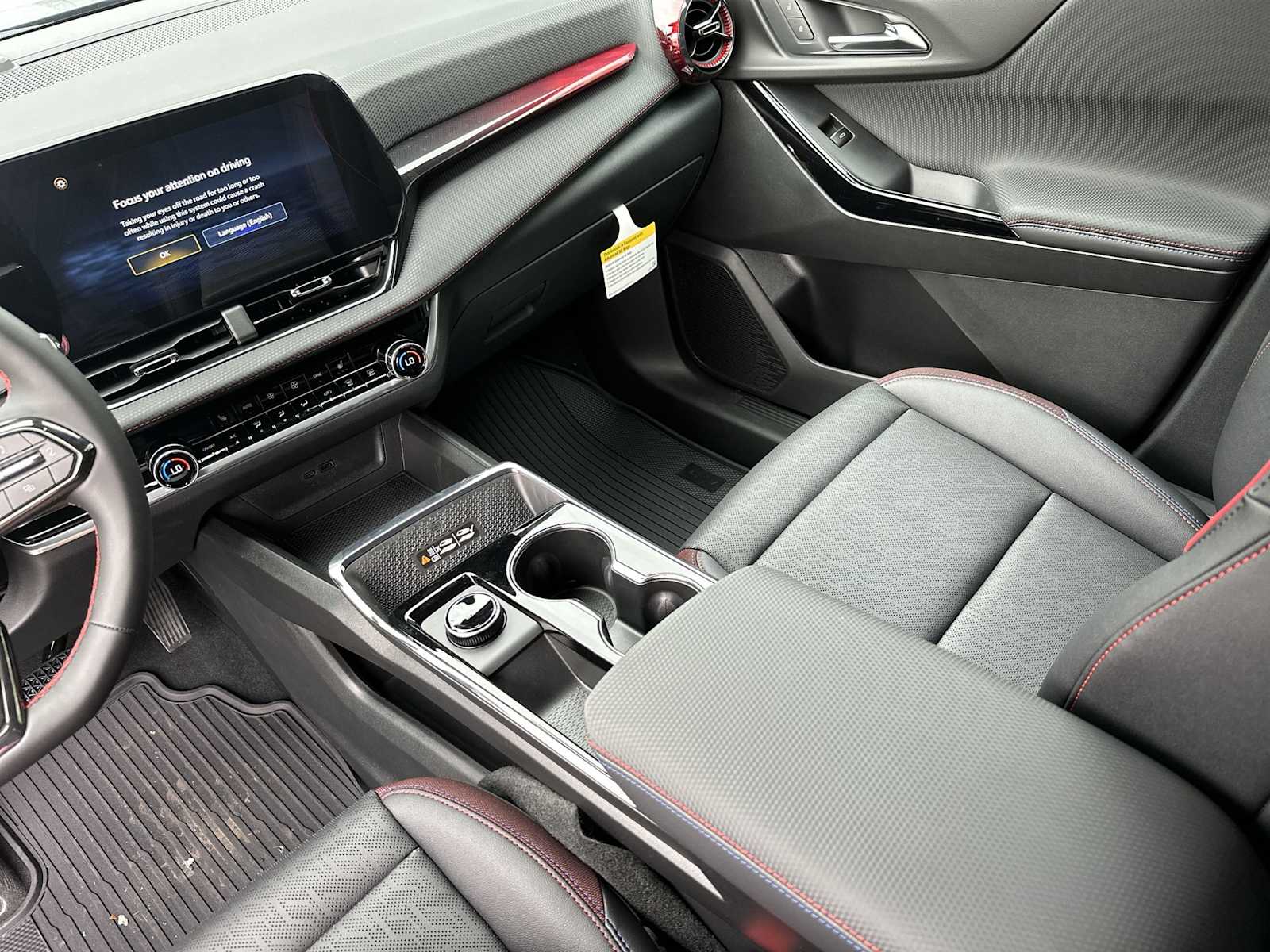 Thumbnail: 2026 Chevrolet Equinox - 21