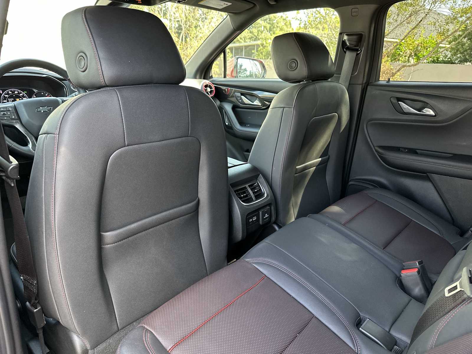 Thumbnail: 2025 Chevrolet Blazer - 16