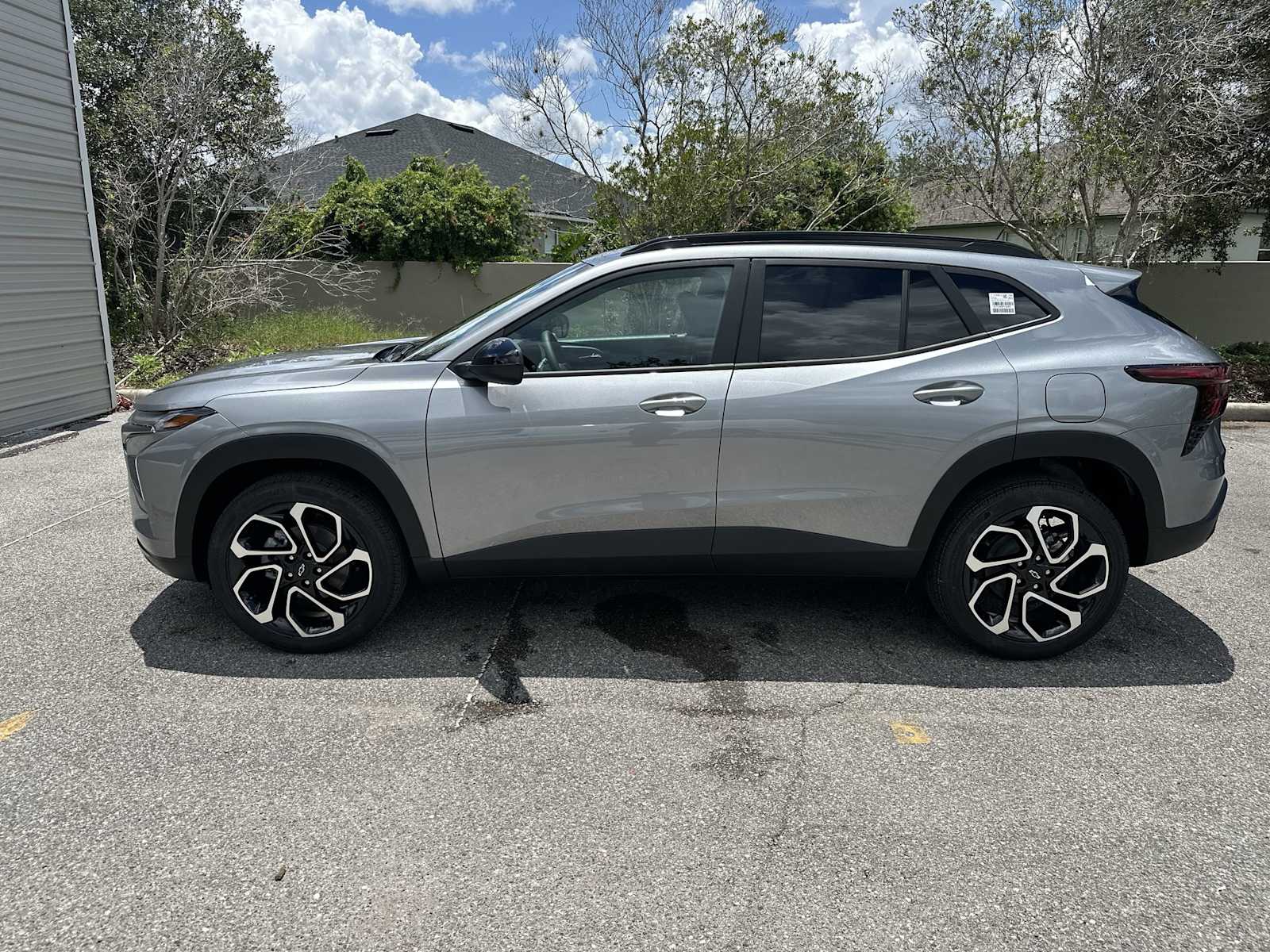 Thumbnail: 2026 Chevrolet Trax - 3