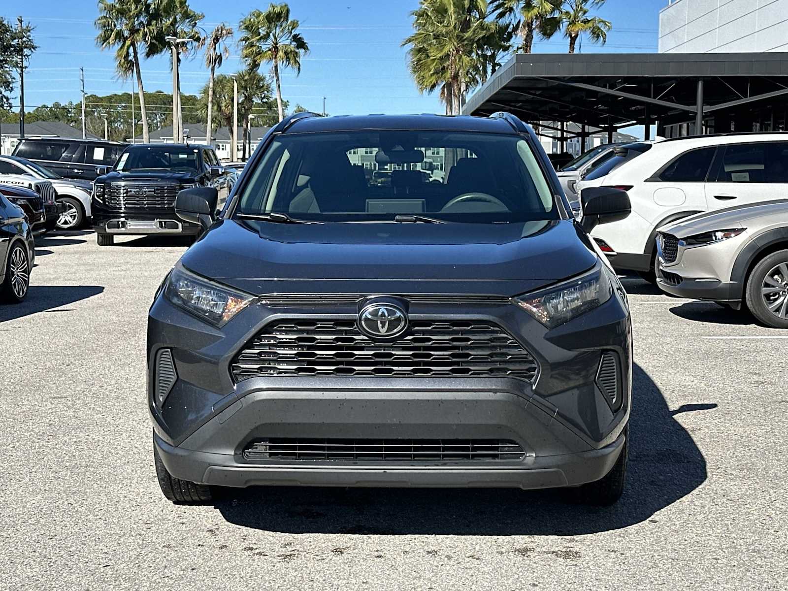 Thumbnail: 2019 Toyota RAV4 - 9