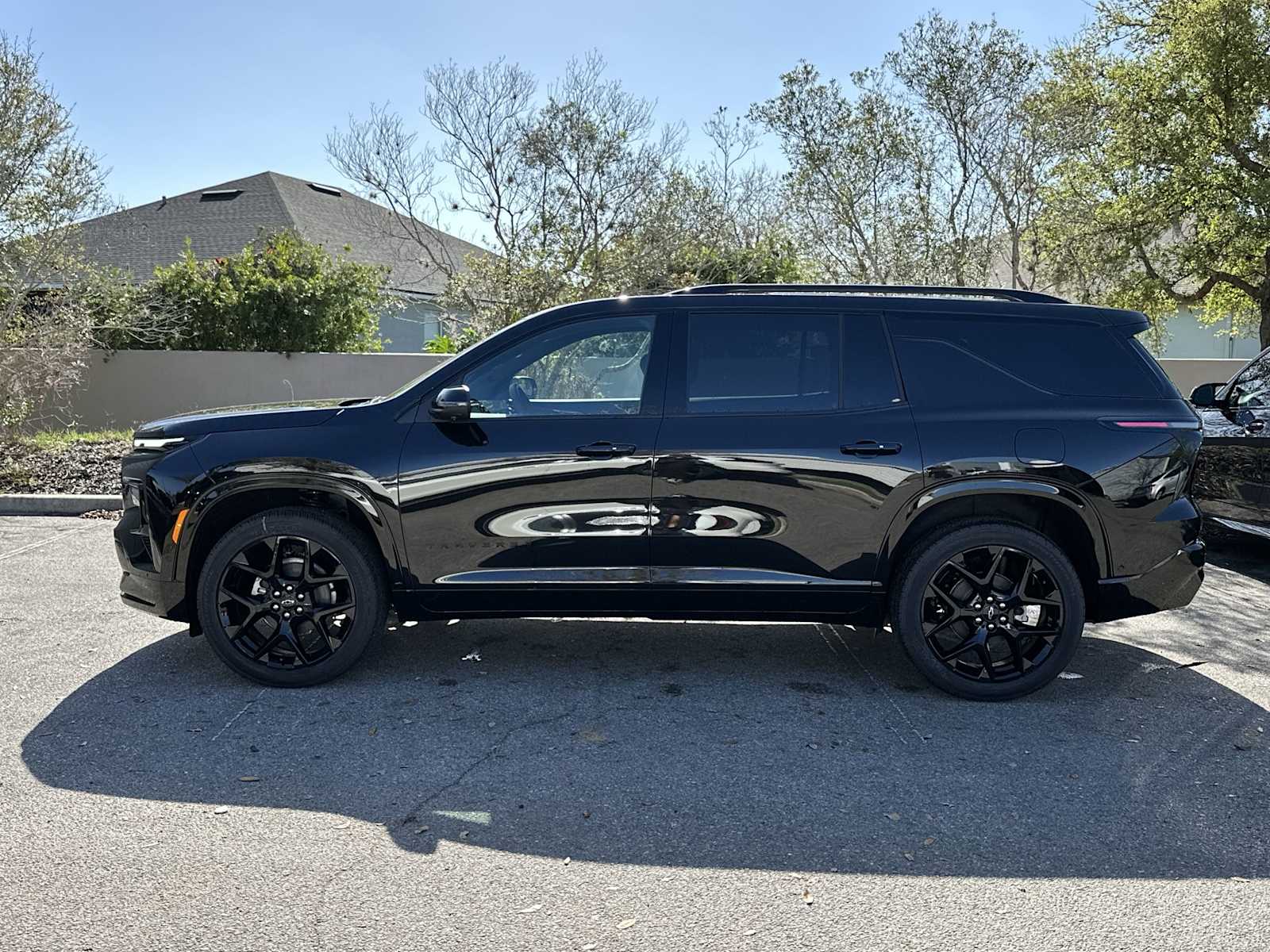 Thumbnail: 2026 Chevrolet Traverse - 3