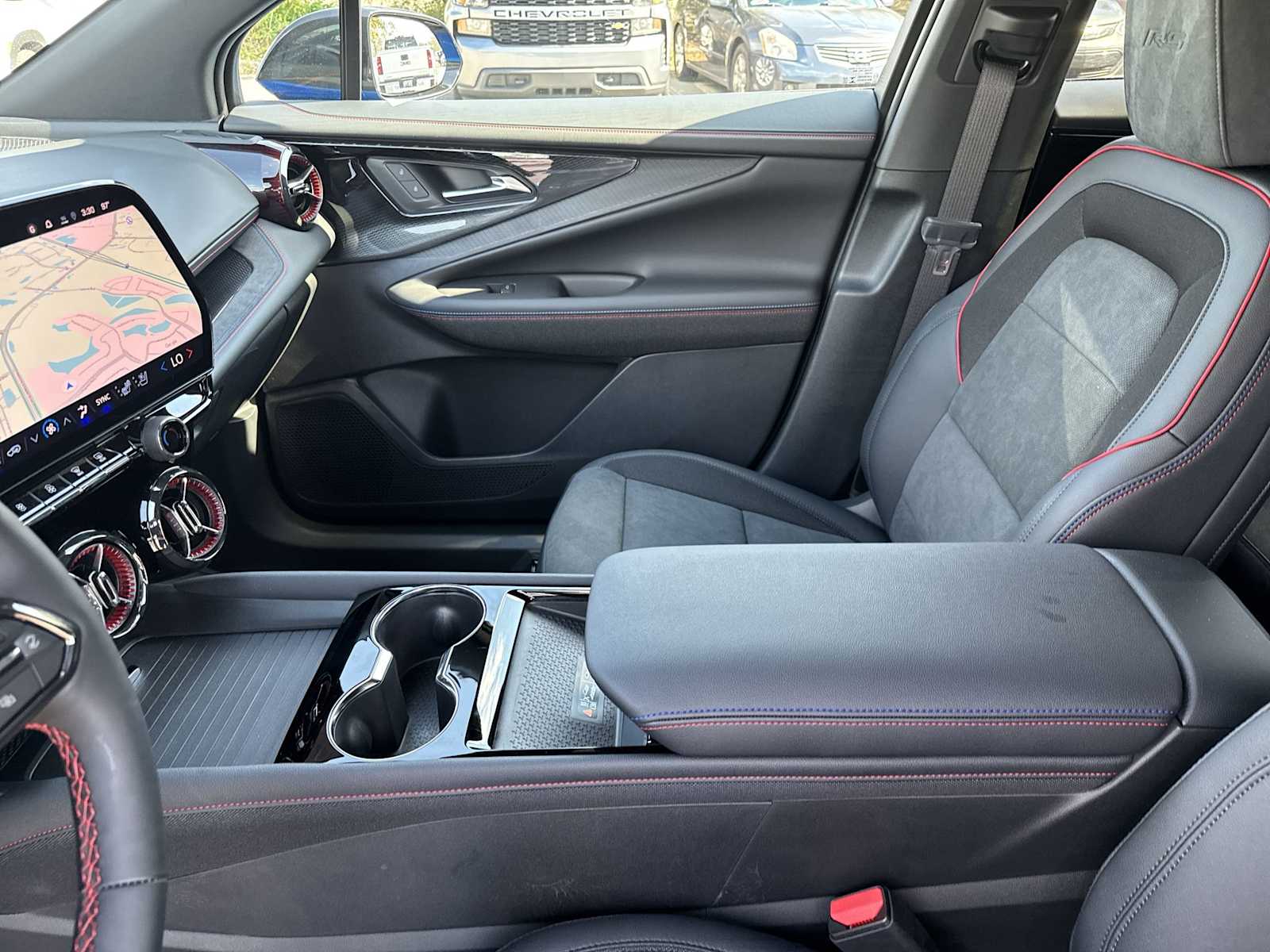 Thumbnail: 2025 Chevrolet Blazer EV - 11