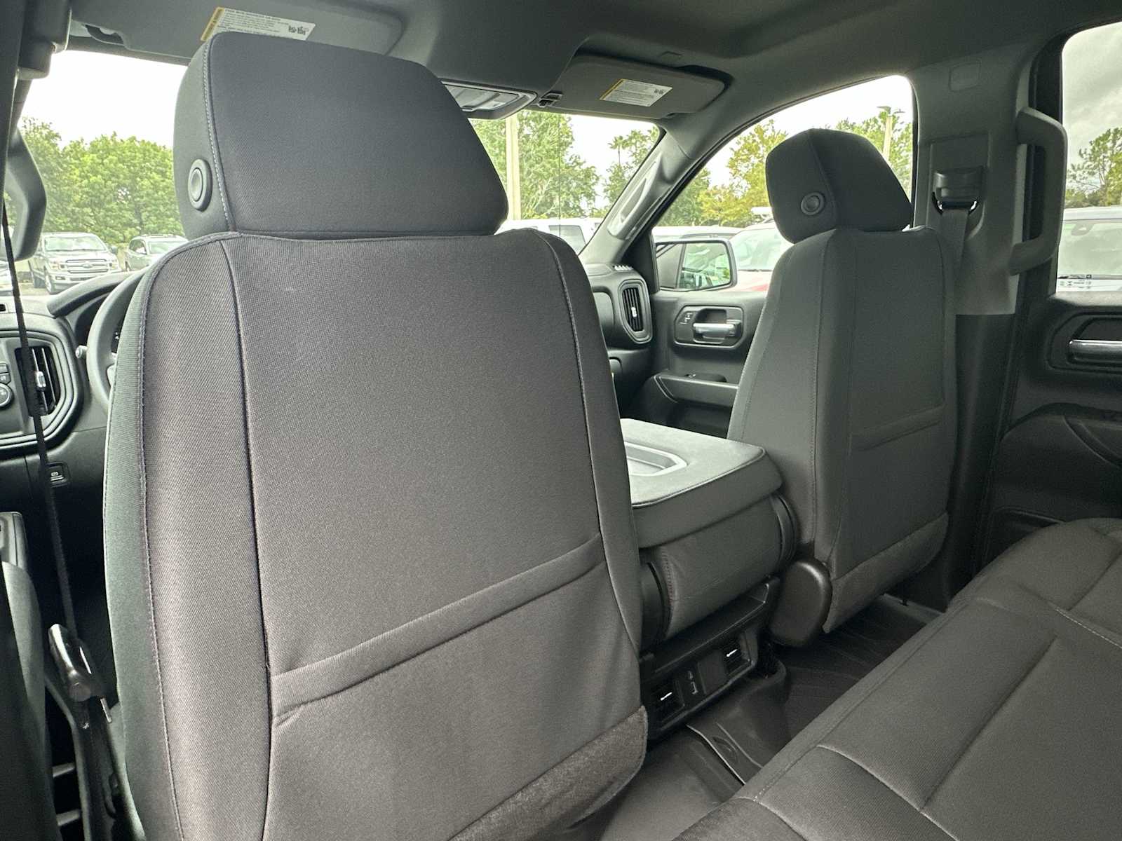 Thumbnail: 2026 Chevrolet Silverado 1500 - 16