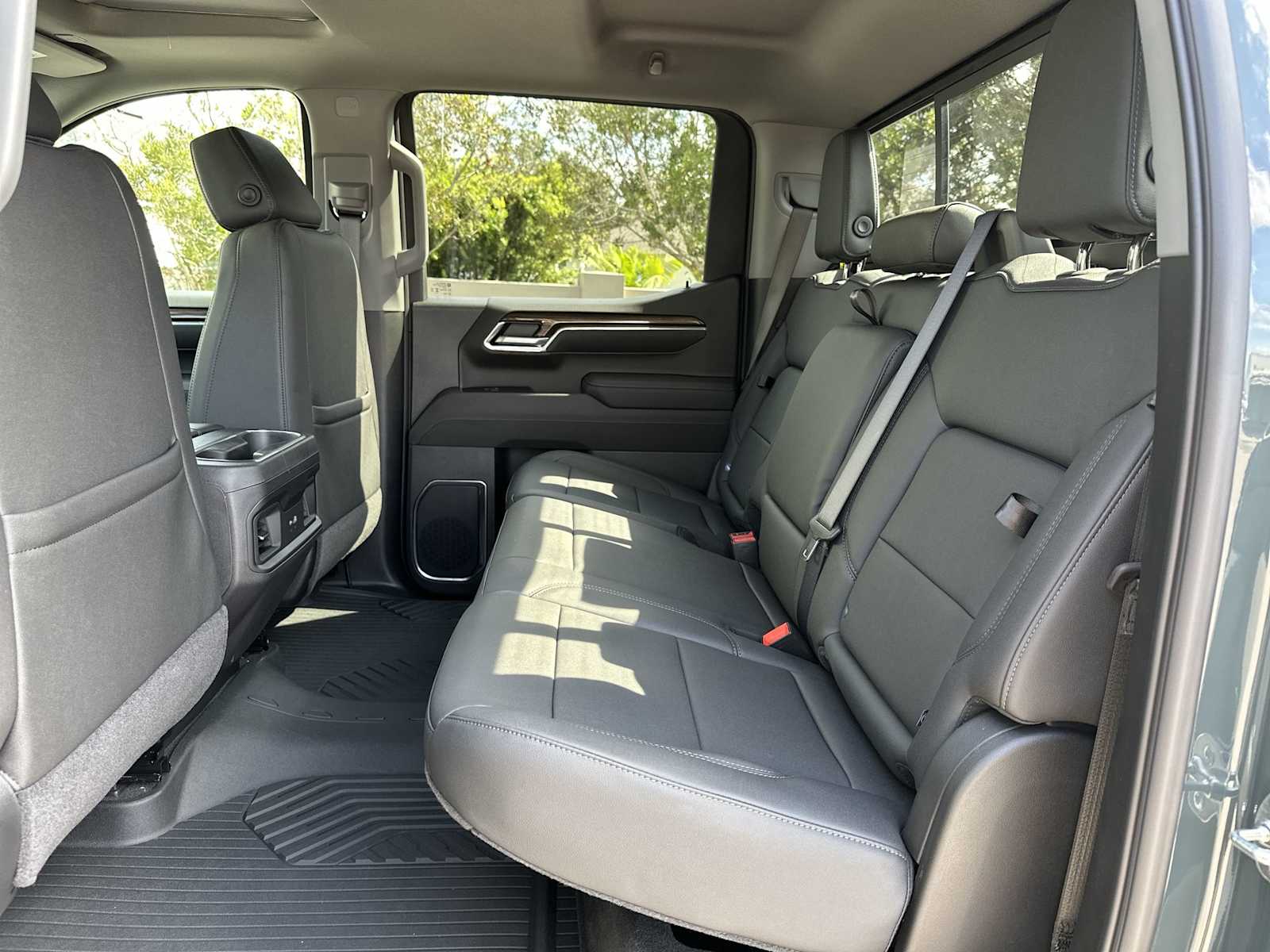 Thumbnail: 2026 Chevrolet Silverado 1500 - 18