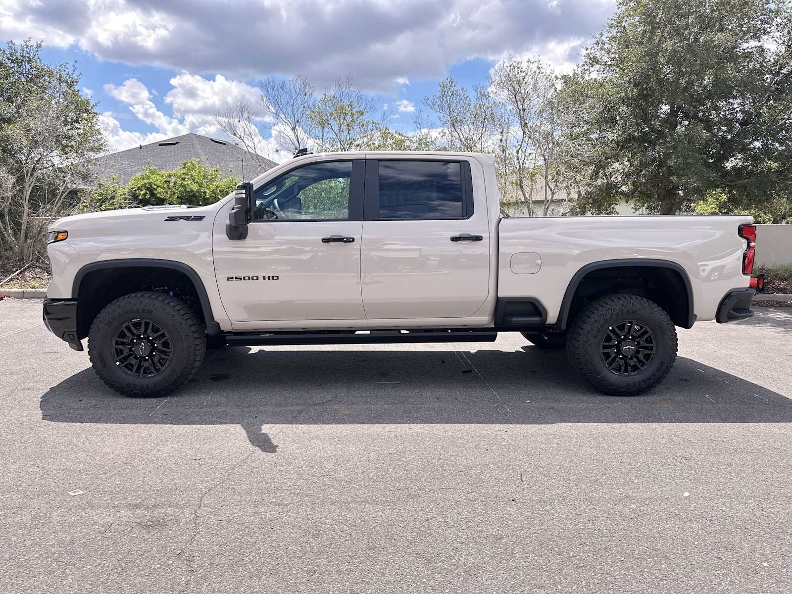 Thumbnail: 2026 Chevrolet Silverado 2500 - 3