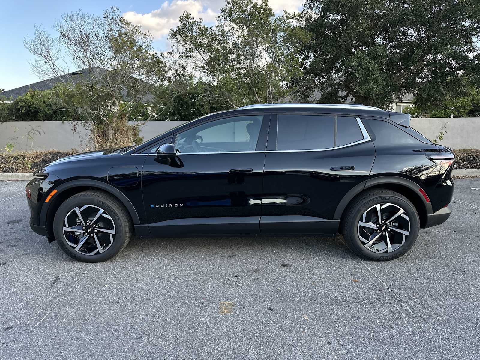 Thumbnail: 2026 Chevrolet Equinox - 3