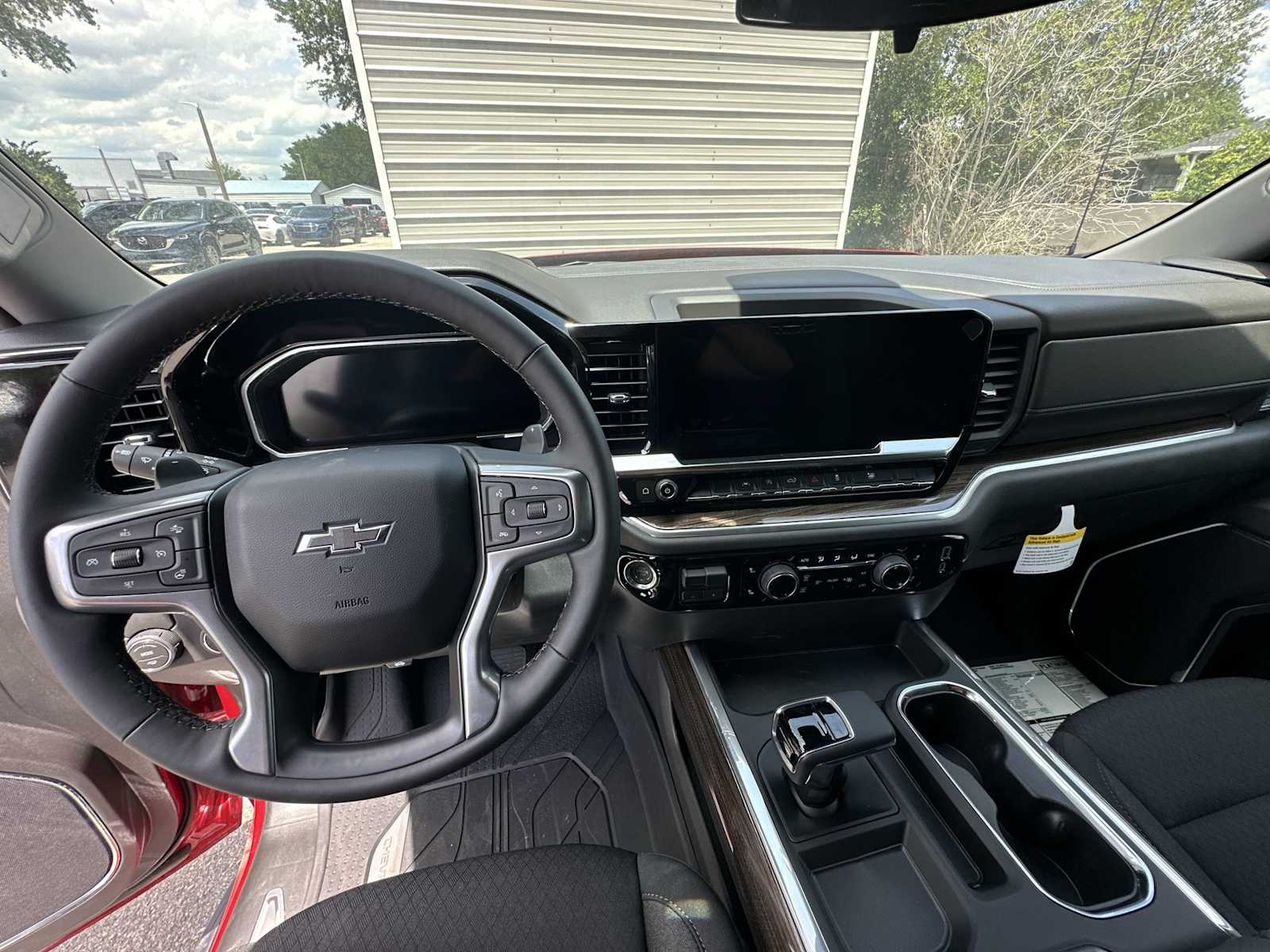 Thumbnail: 2026 Chevrolet Silverado 1500 - 14