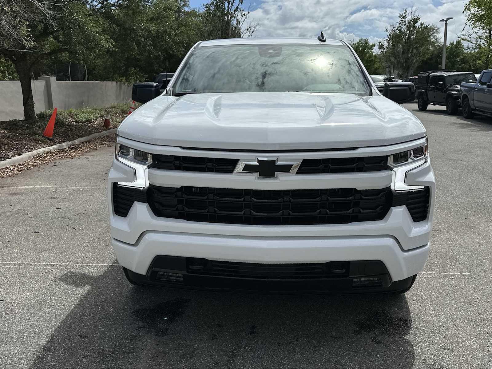 Thumbnail: 2026 Chevrolet Silverado 1500 - 10