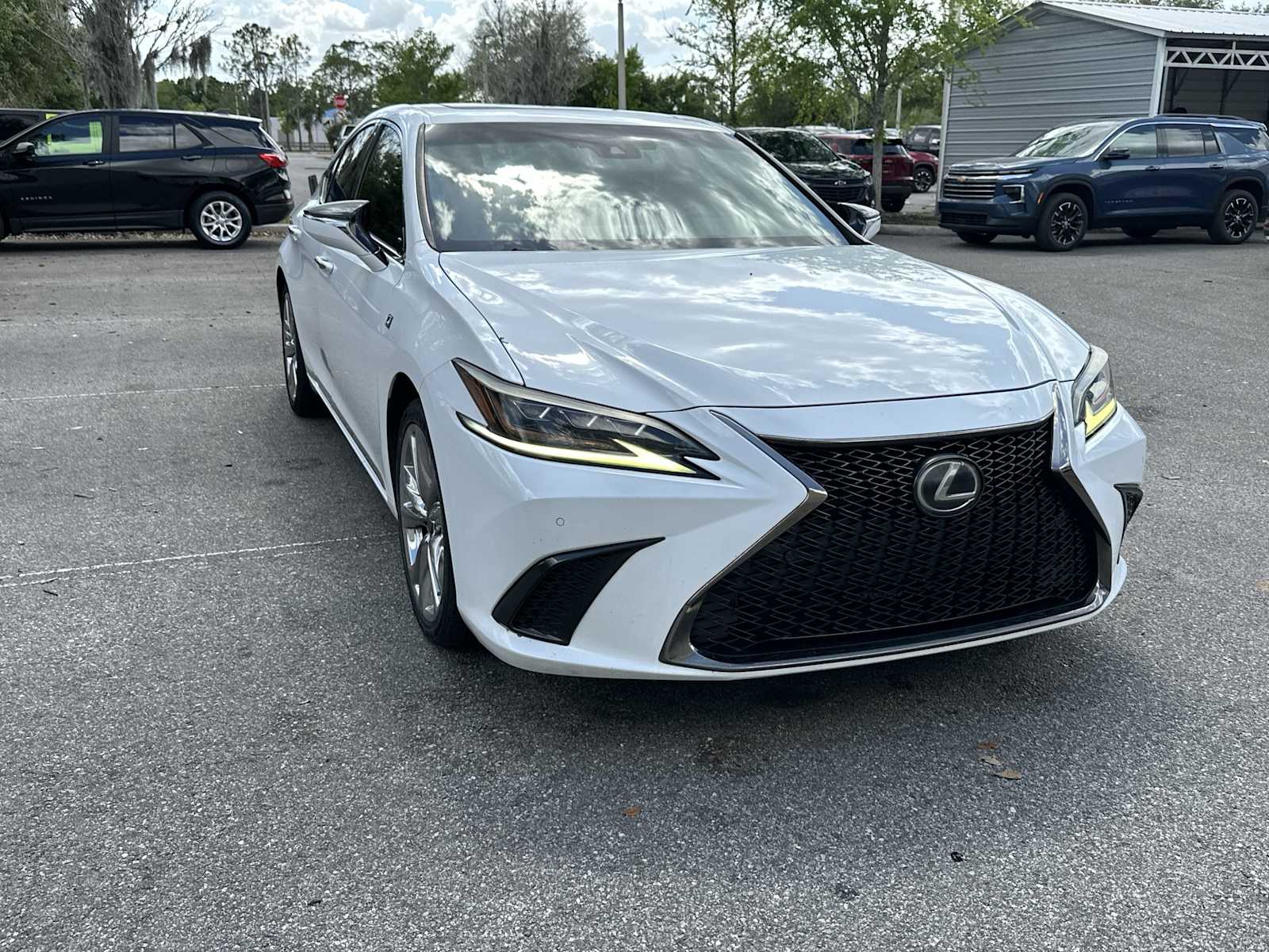 Thumbnail: 2019 Lexus ES - 8