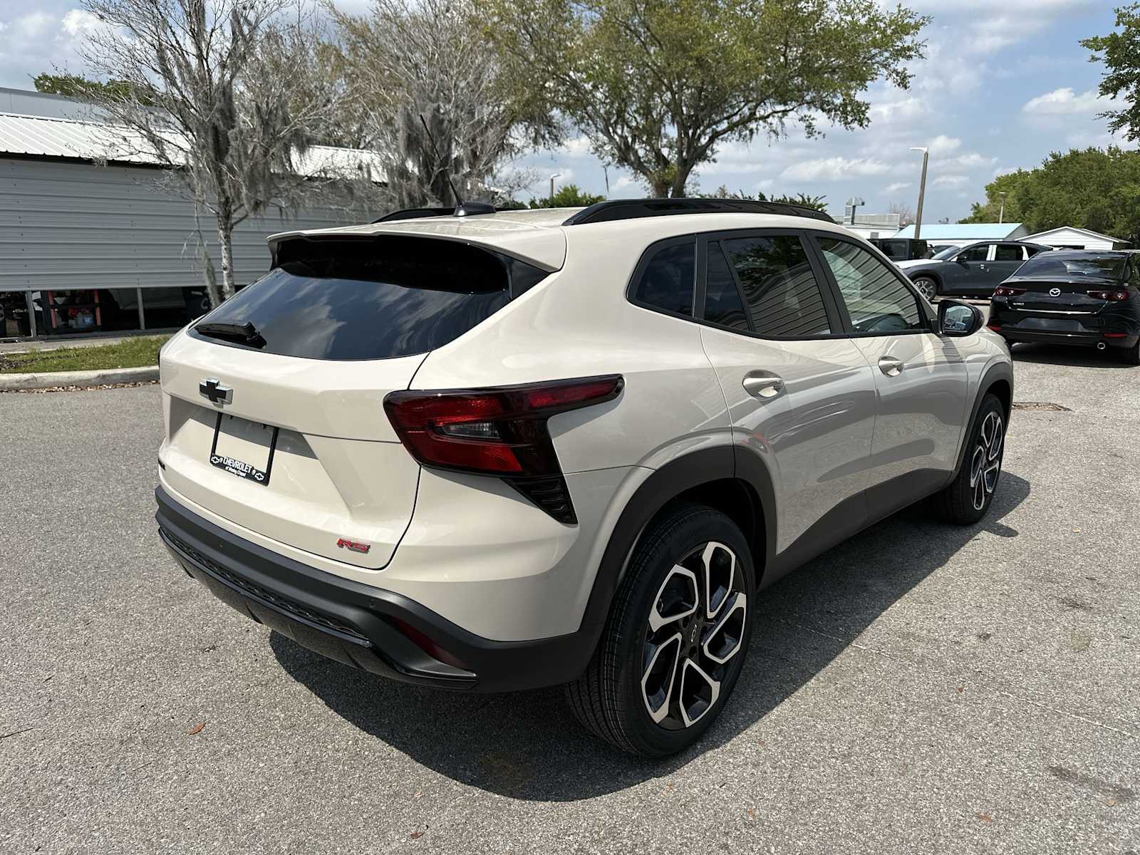 Thumbnail: 2026 Chevrolet Trax - 6