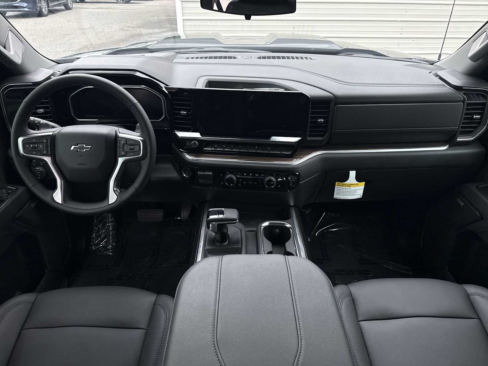 Thumbnail: 2026 Chevrolet Silverado 1500 - 14