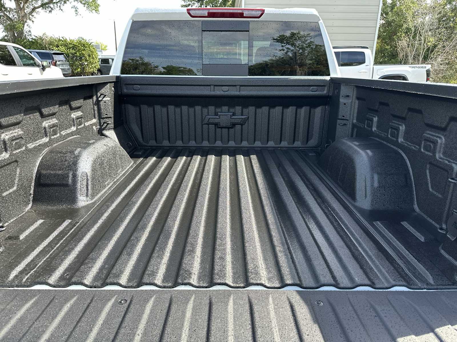 Thumbnail: 2026 Chevrolet Silverado 1500 - 25