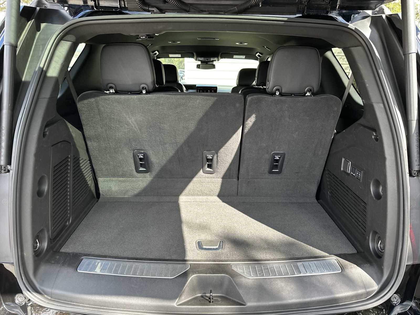 Thumbnail: 2025 GMC Yukon - 25