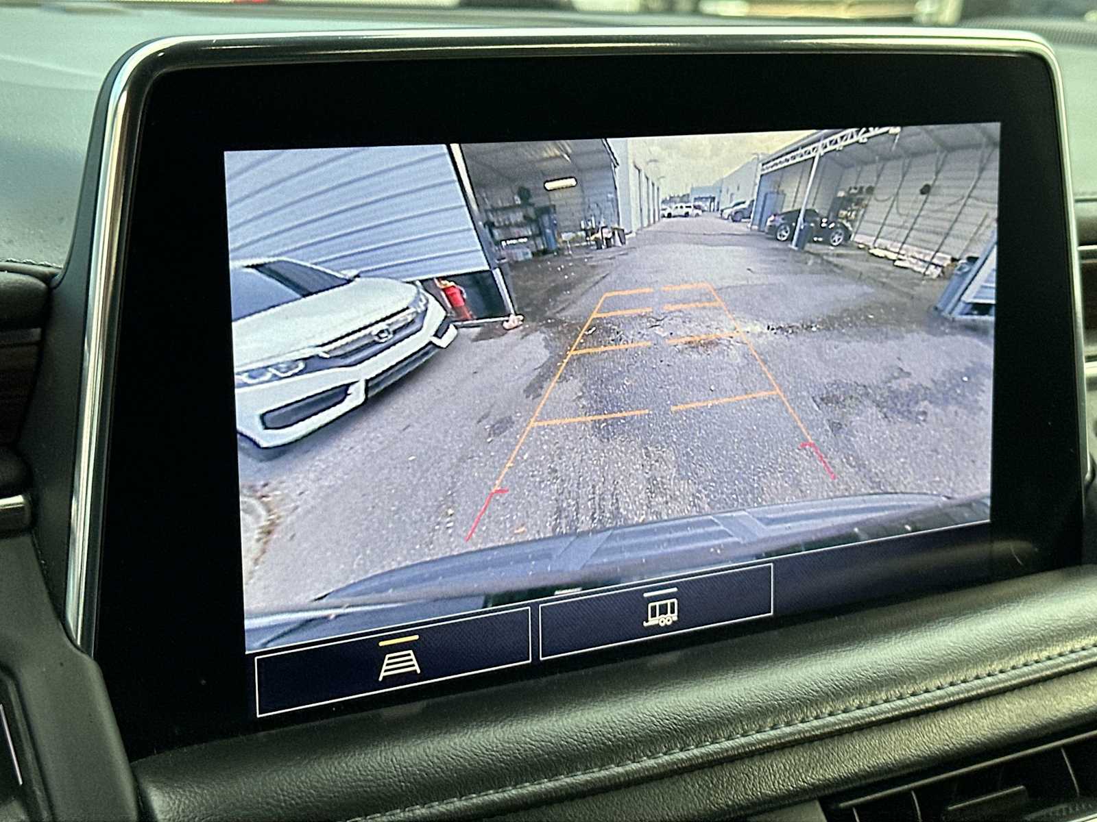 Thumbnail: 2021 Chevrolet Suburban - 22