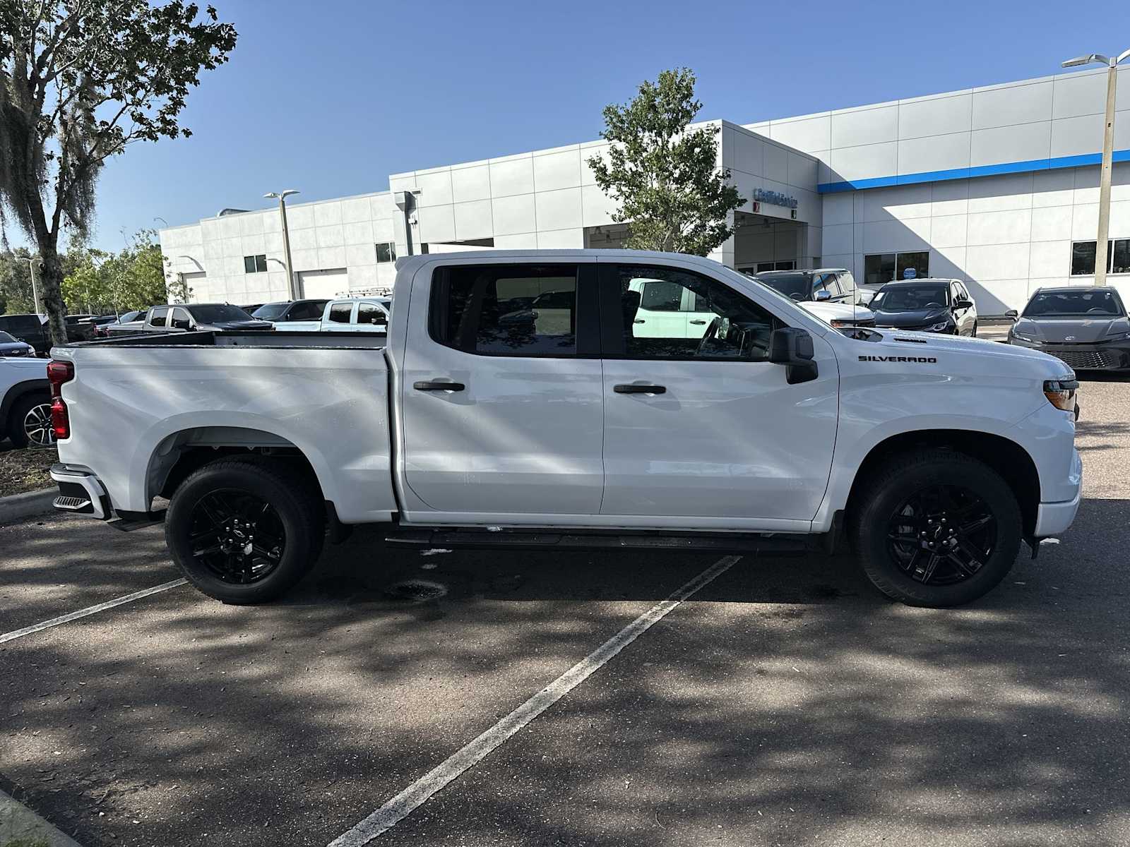 Thumbnail: 2025 Chevrolet Silverado 1500 - 7