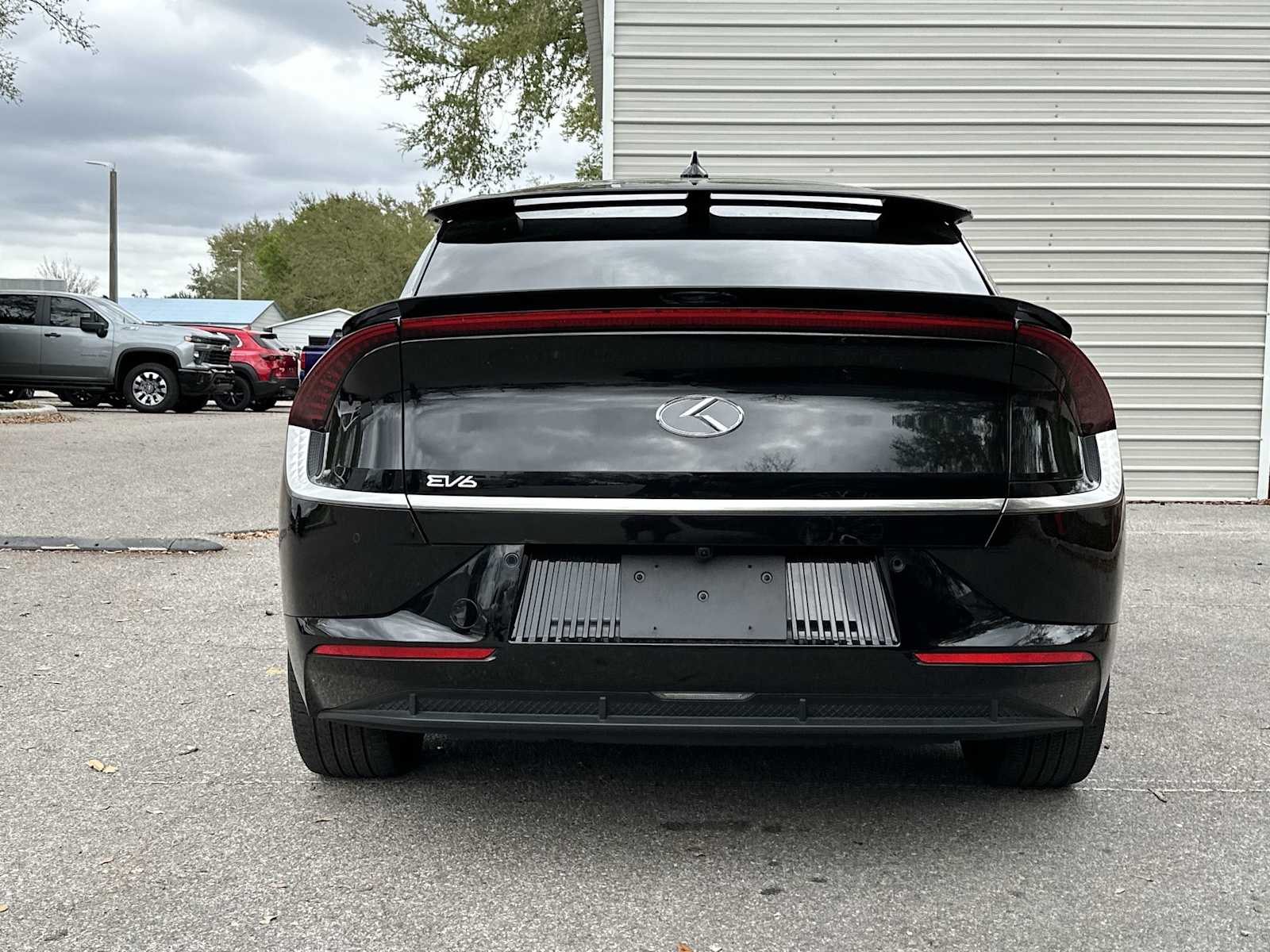 Thumbnail: 2022 Kia EV6 - 5